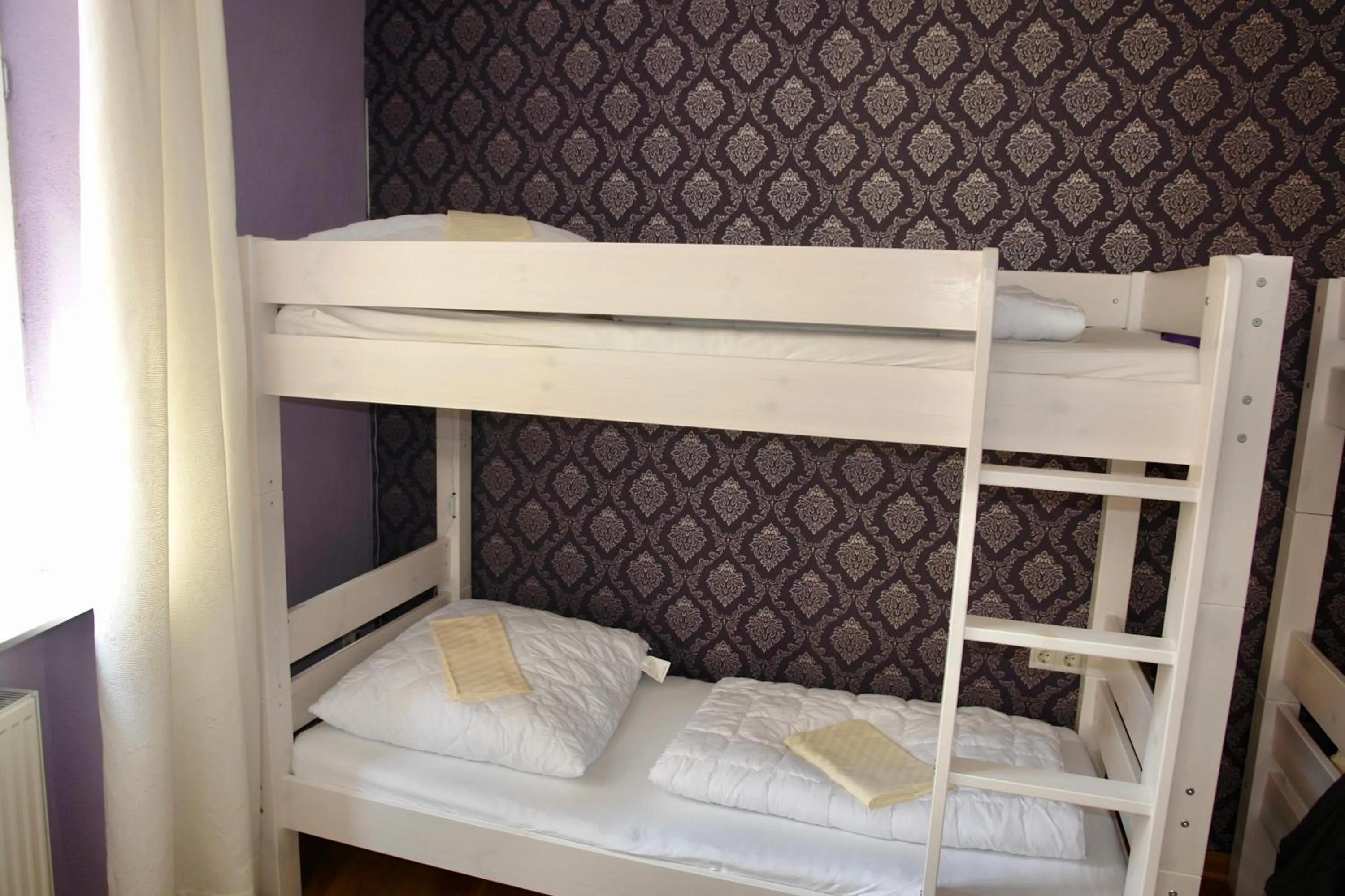 Photo of the whole room, Bed in Lotte - The Backpackers