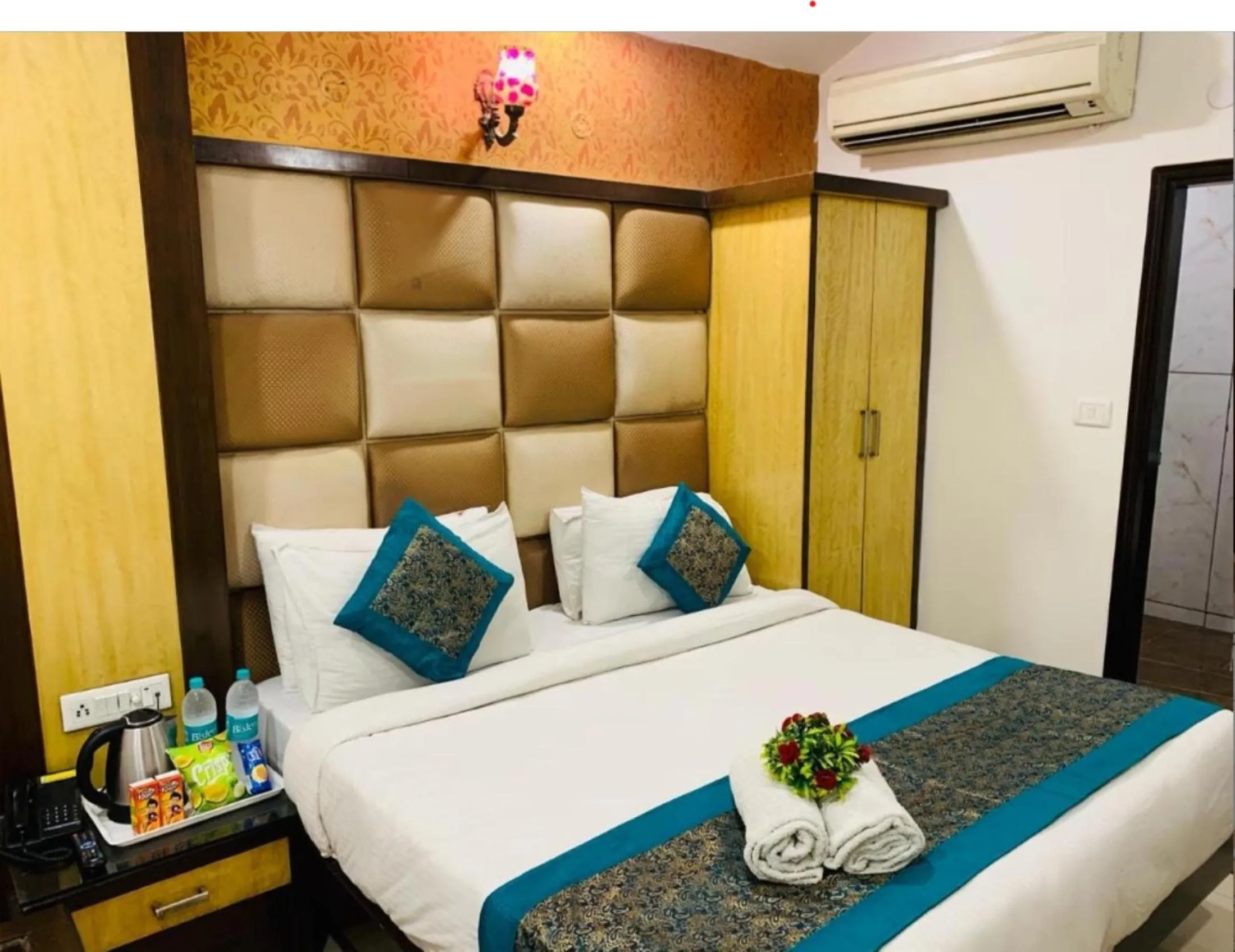 Photo of the whole room in Hotel Delhi Heart at New Delhi Railway Station