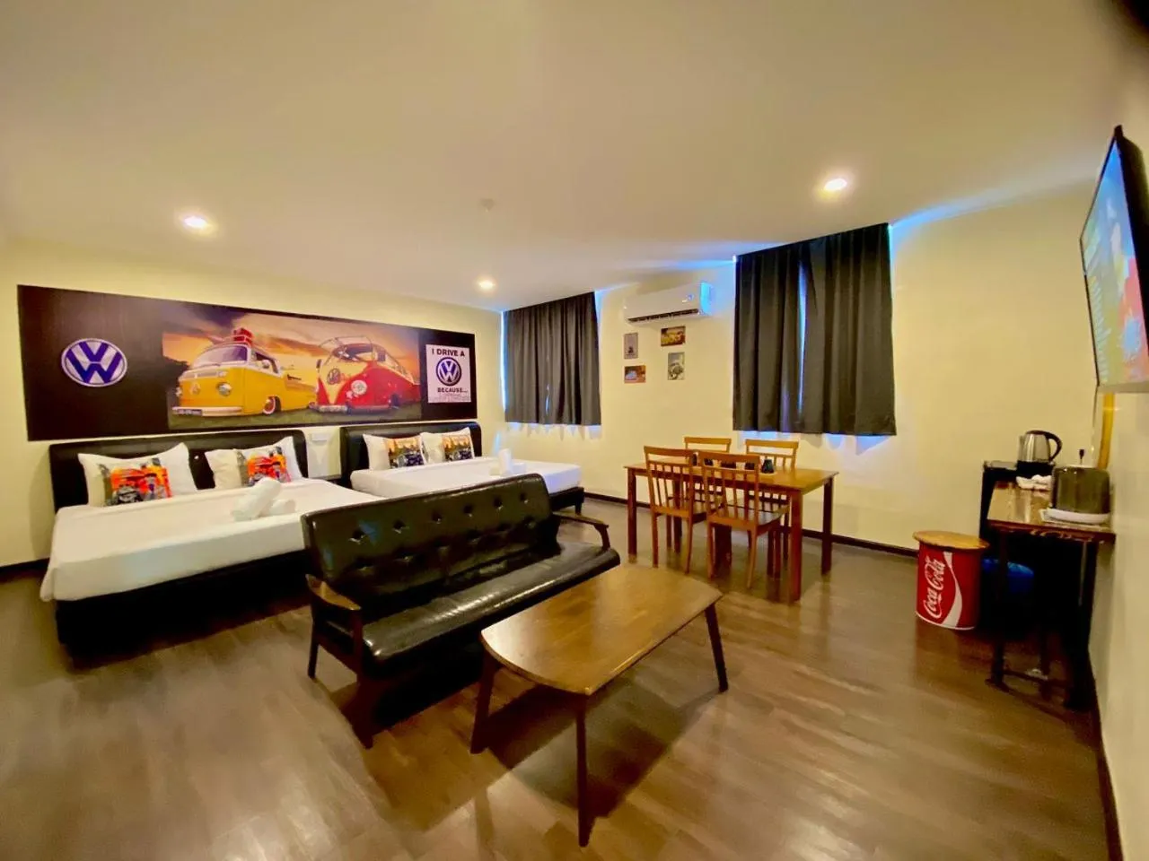 Bed in RNK BoutiQue HOTEL