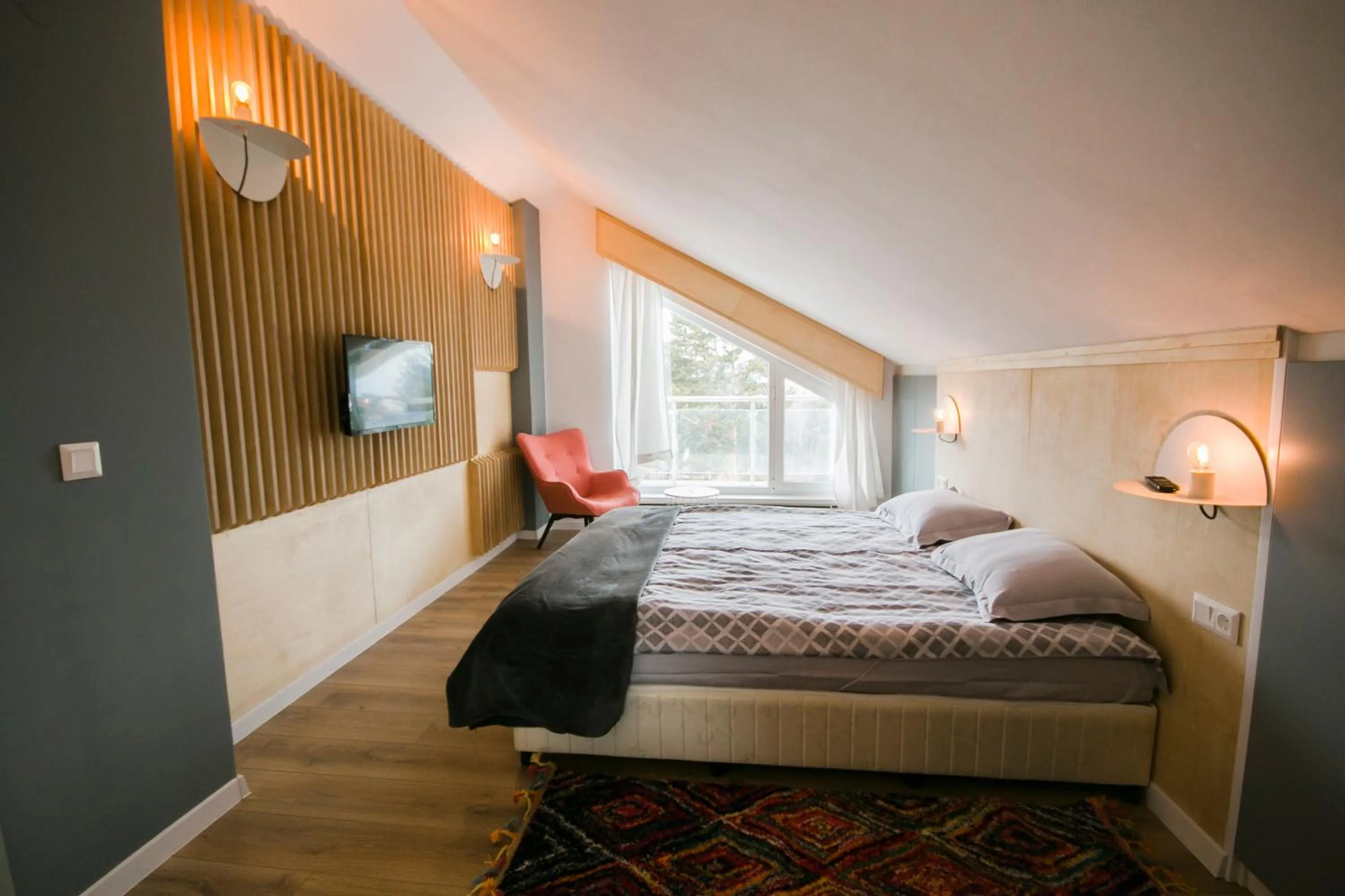 Bedroom, Bed in Saint George Palace Deluxe Collection