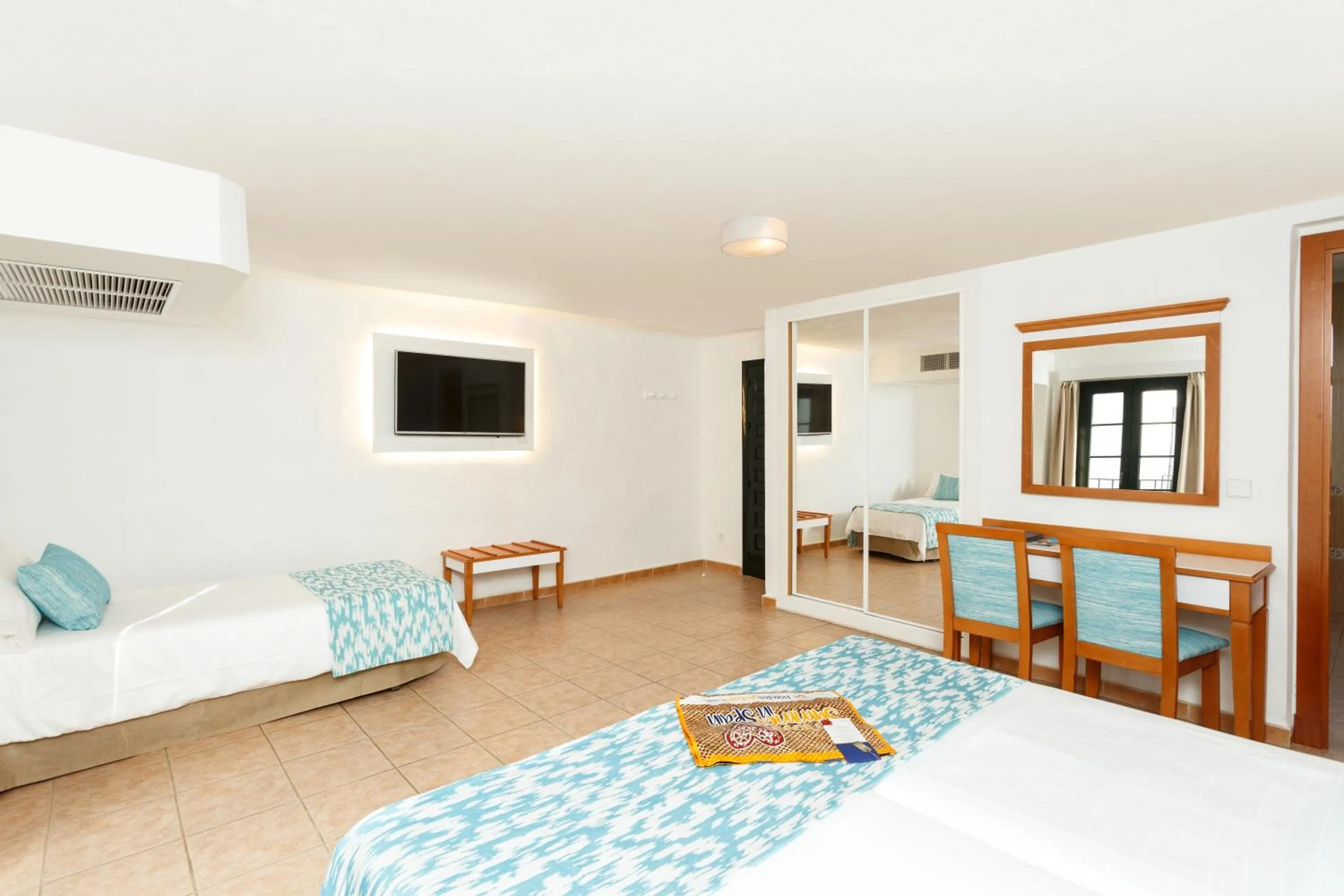 Bedroom, Bed in Globales Pueblo Andaluz