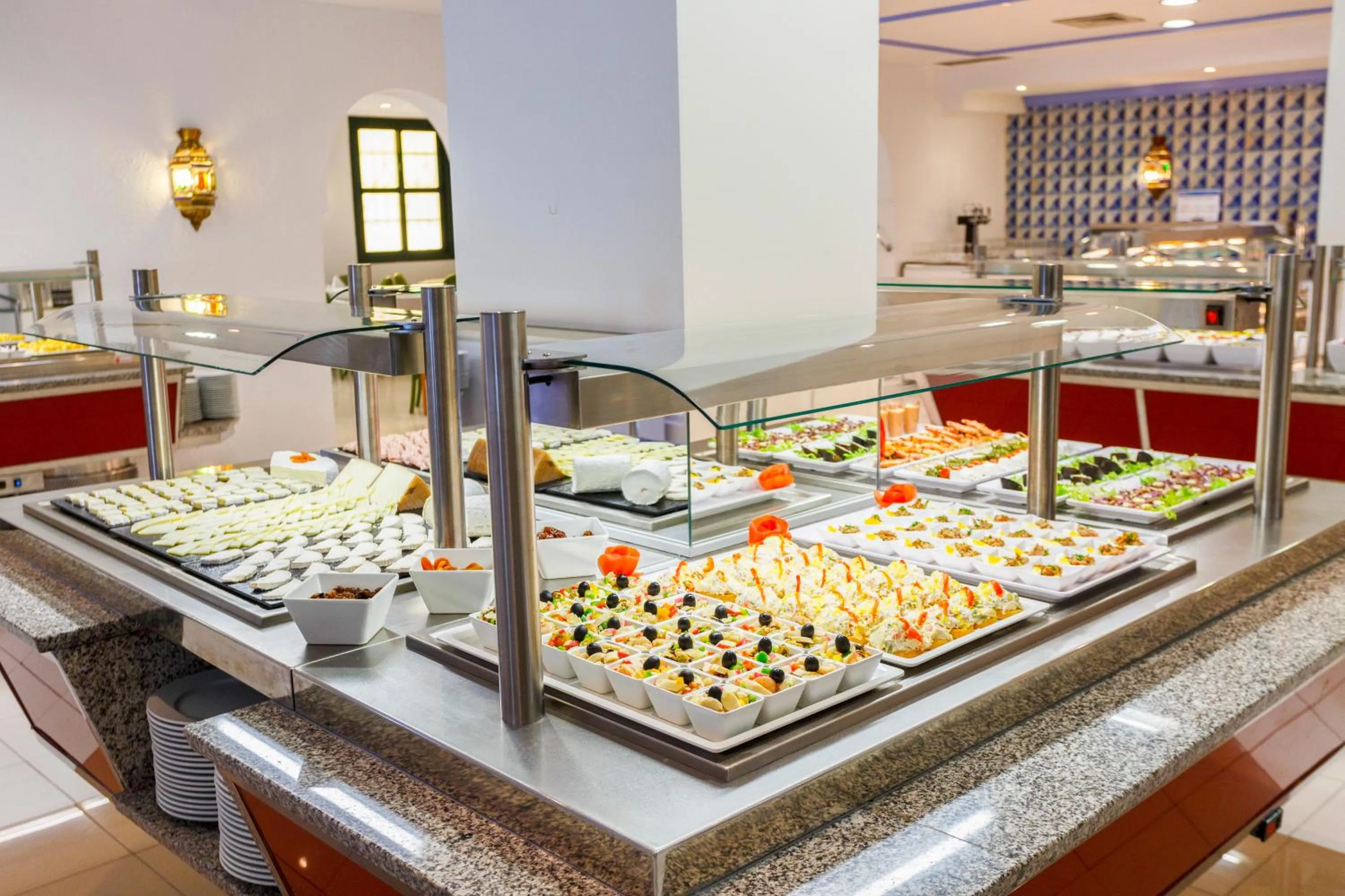 Restaurant/places to eat in Globales Pueblo Andaluz