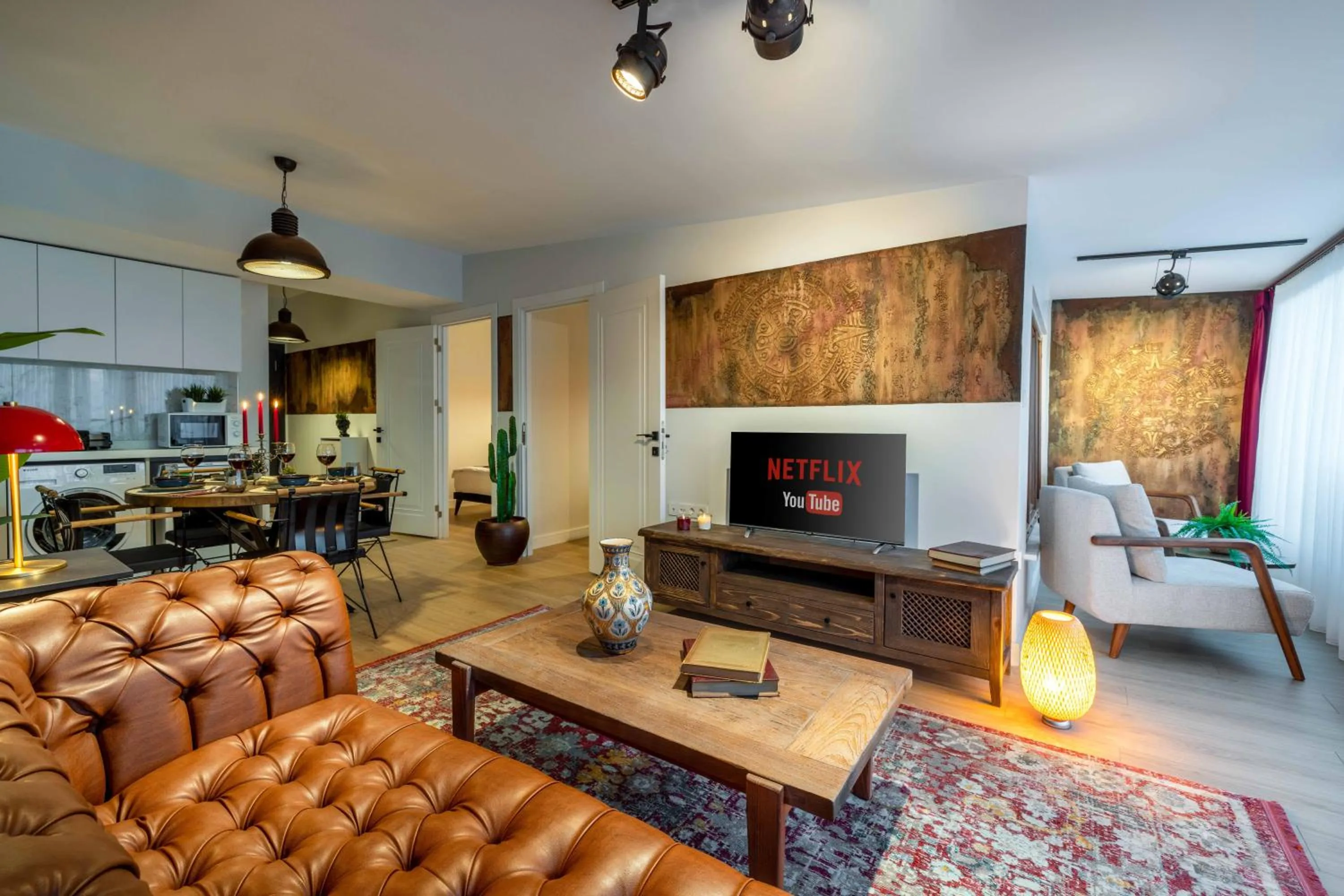 TV and multimedia in Monnas Suite