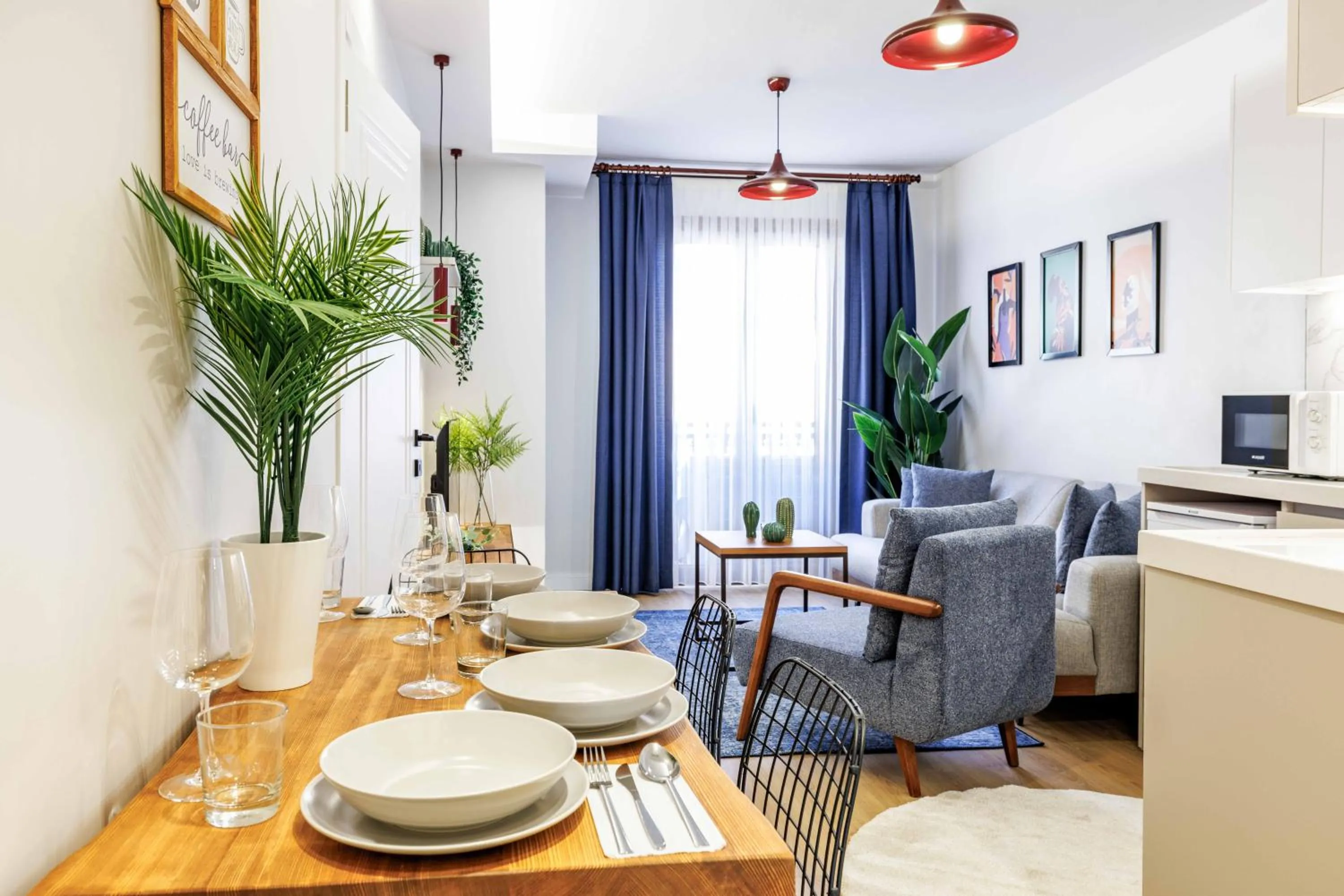 Living room in Monnas Suite