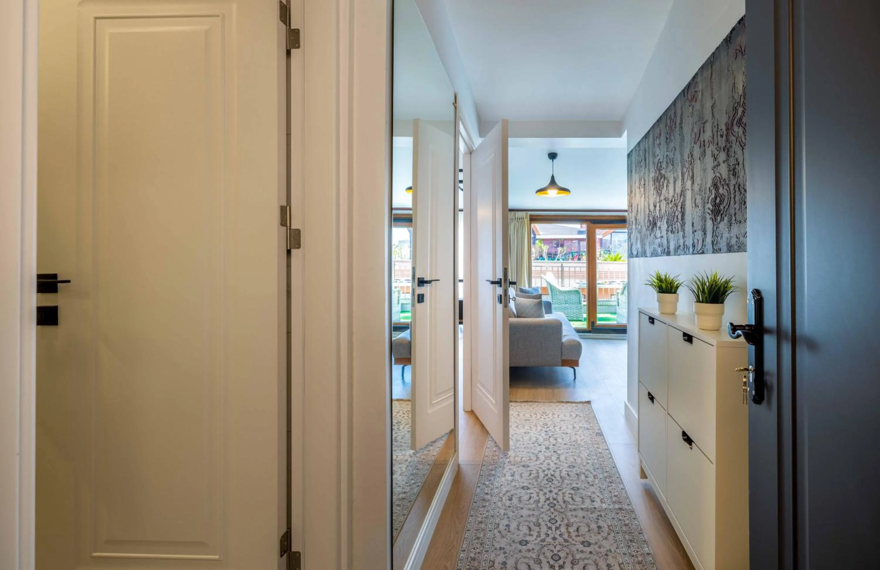 Decorative detail in Monnas Suite