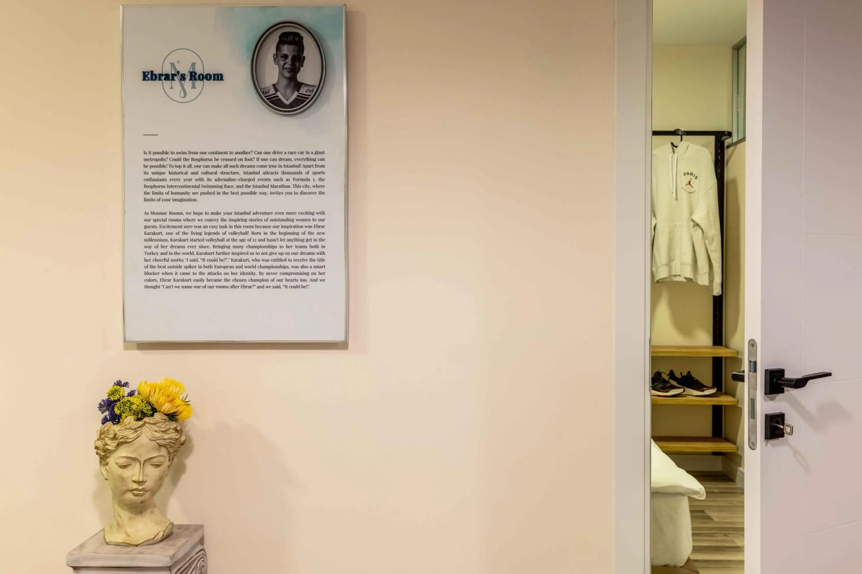 Massage in Monnas Suite