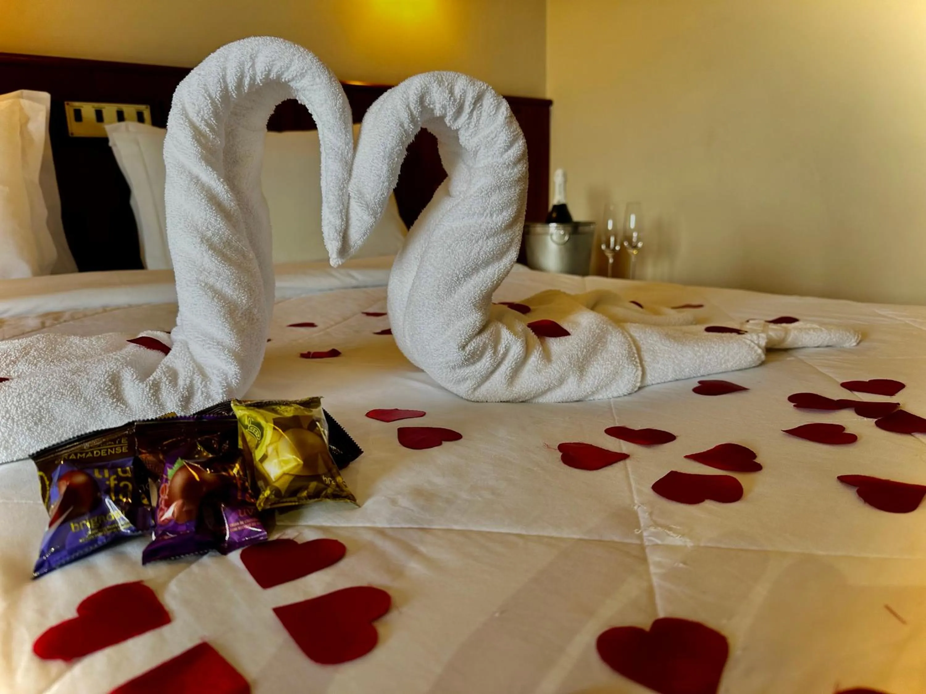 Bedroom, Bed in Natur Hotel - 700m da Rua Coberta