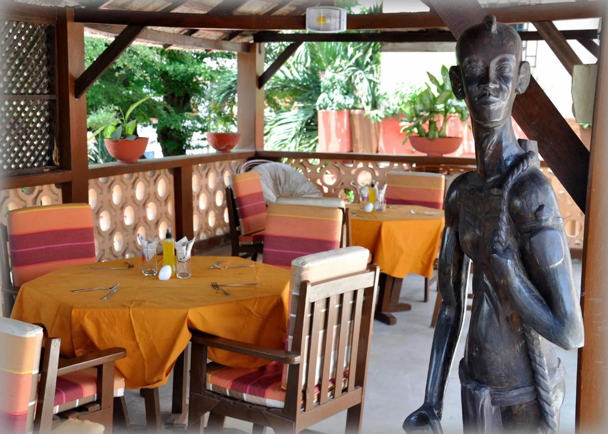 Restaurant/places to eat in Hotel Aurore Lomé