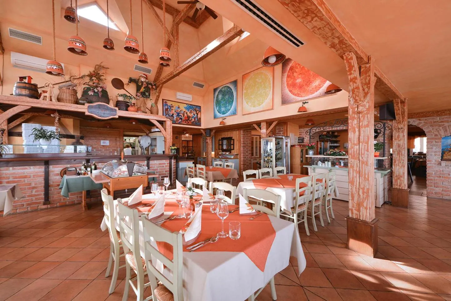 Restaurant/places to eat in Guesthouse Les