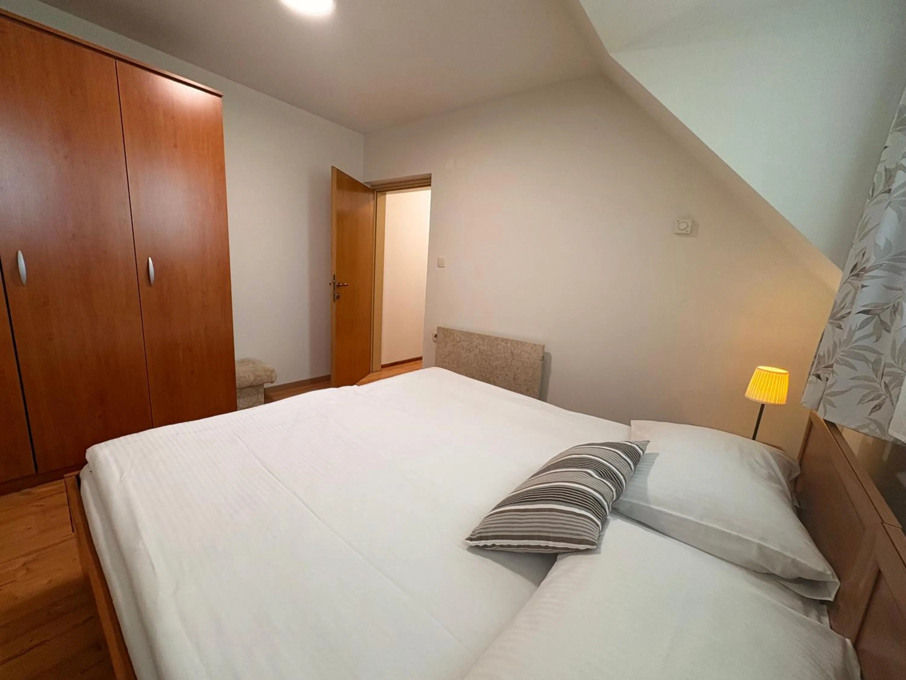 Bedroom, Bed in Guesthouse Les