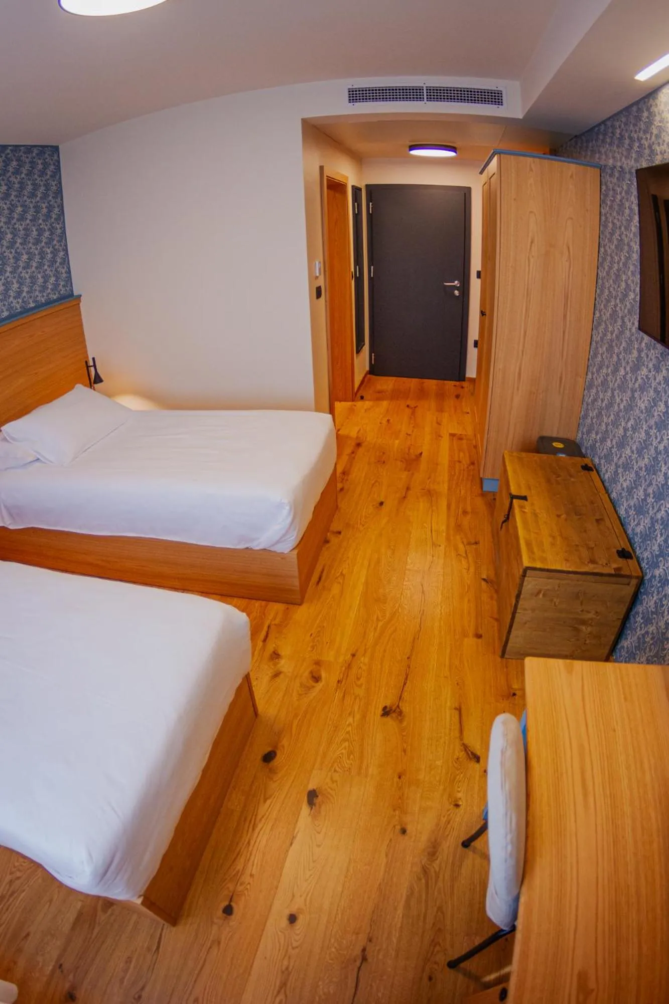 Photo of the whole room, Bed in Guesthouse Les