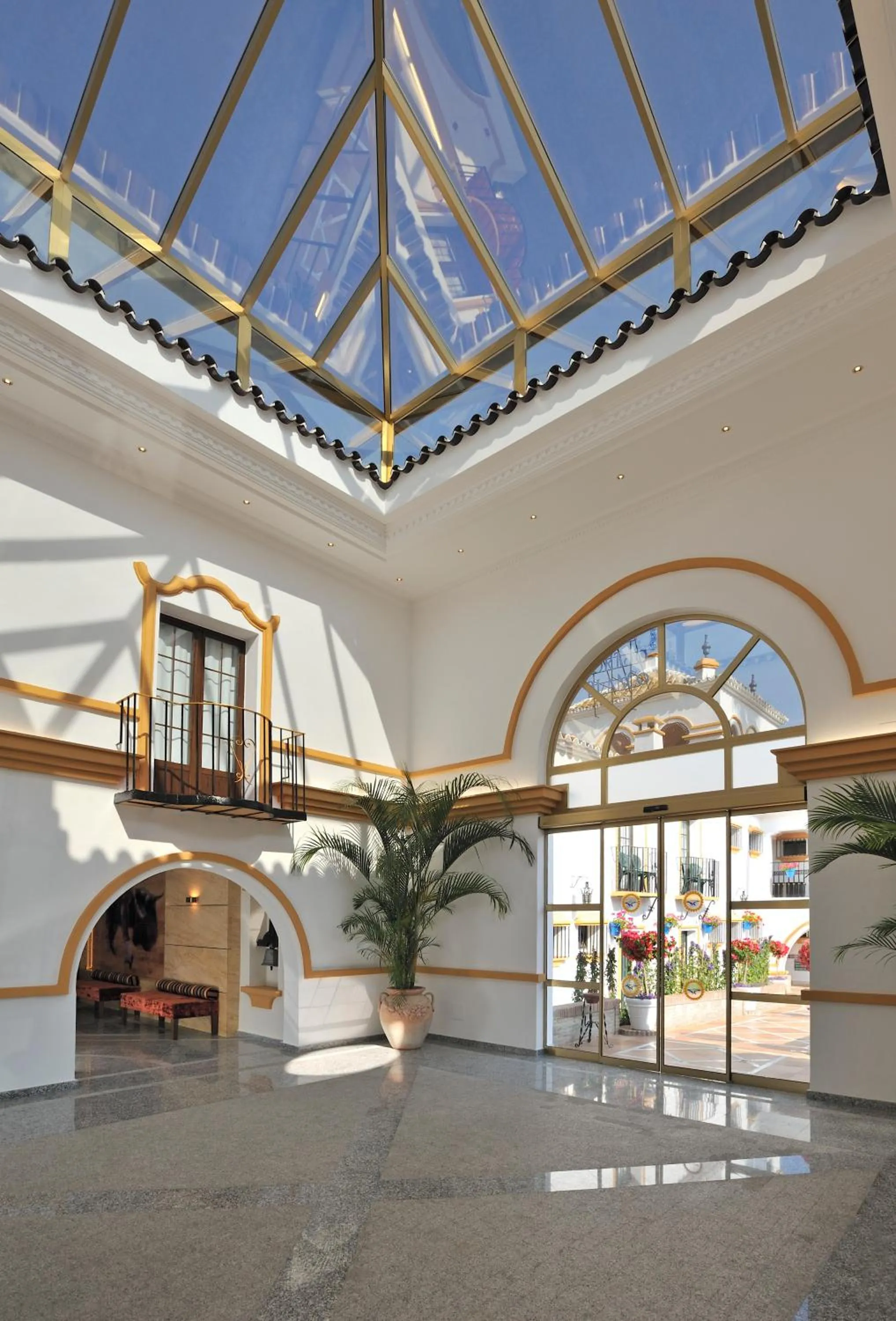 Lobby or reception in Globales Cortijo Blanco