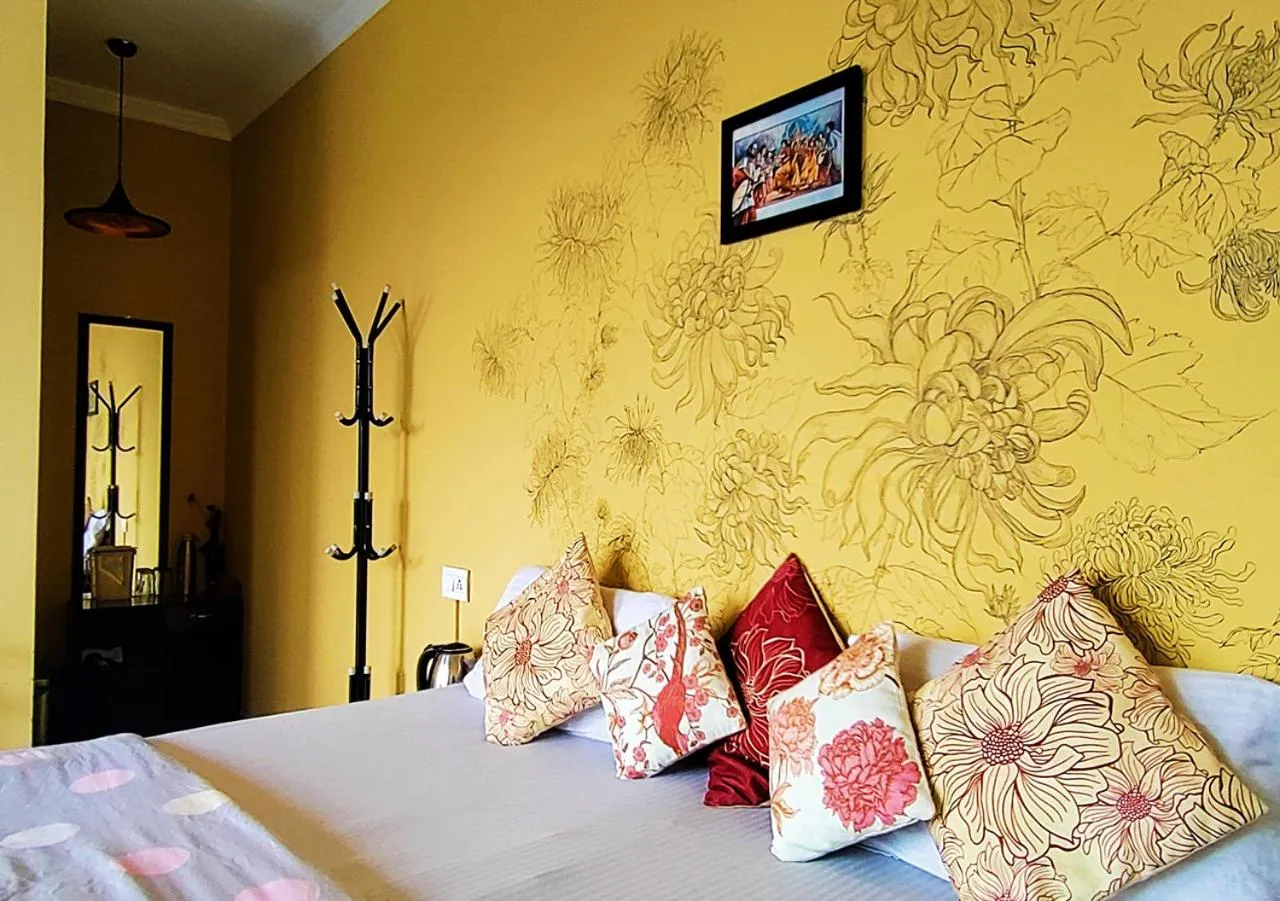 Decorative detail, Bed in The Unmad - Dharamkot