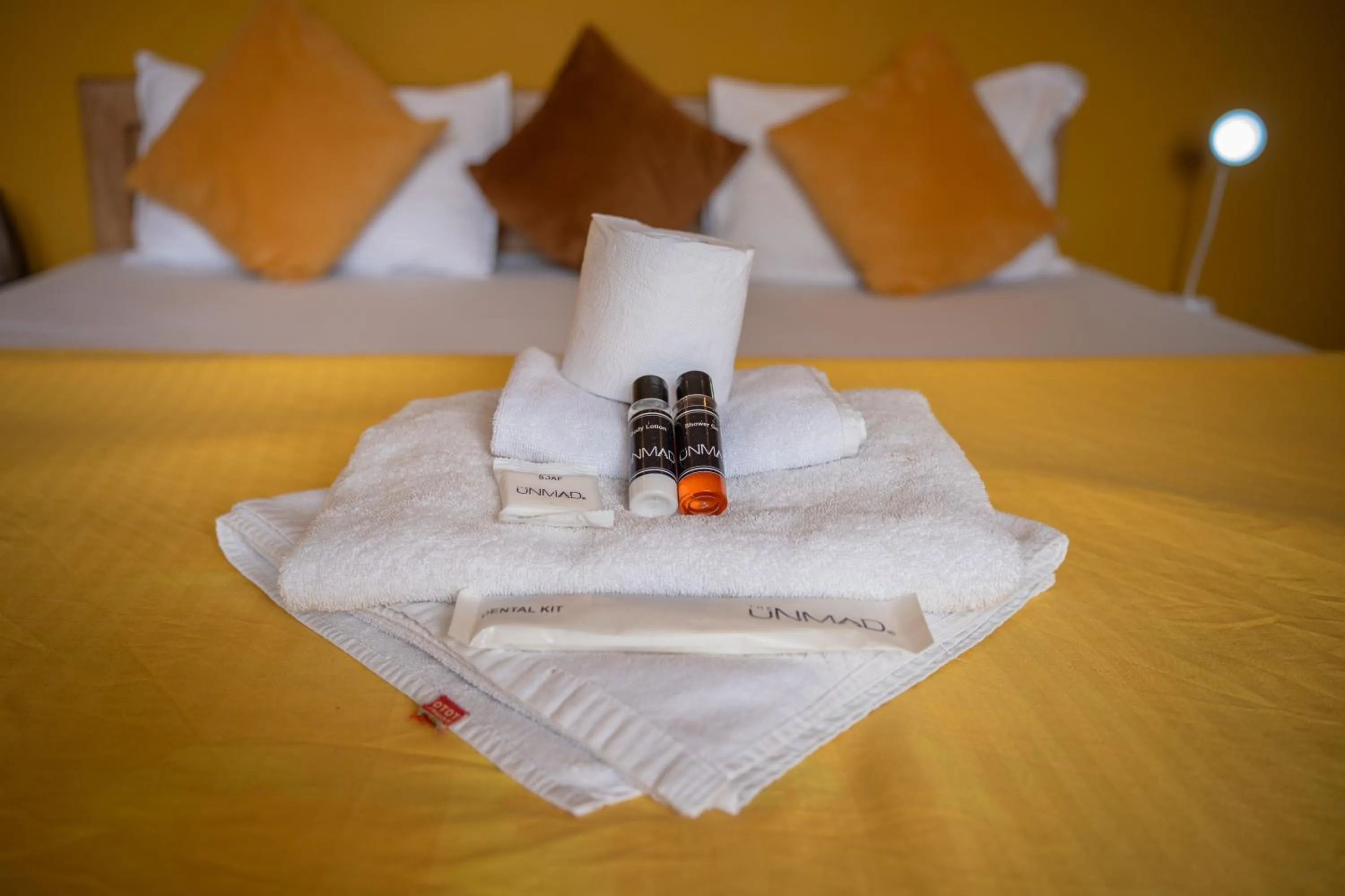 Bed in The Unmad - Dharamkot