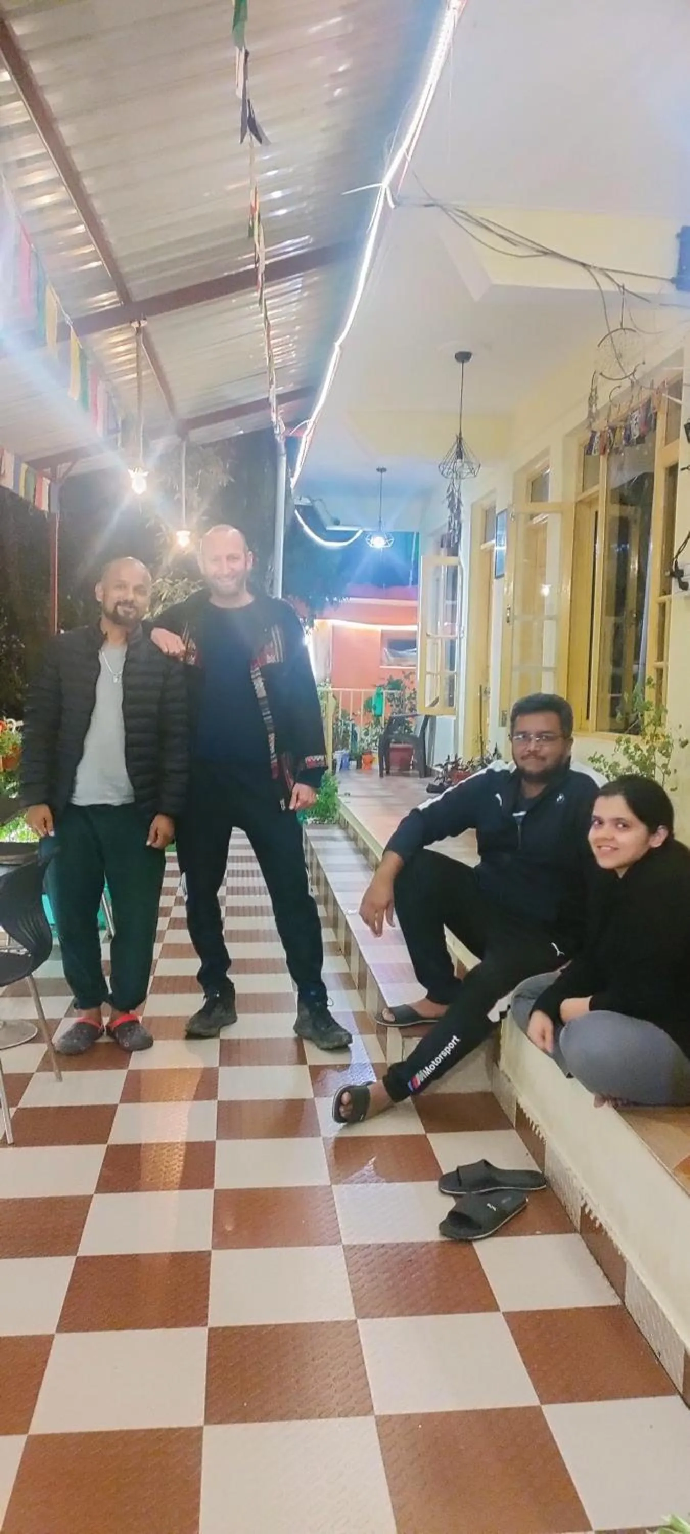 People in The Unmad - Dharamkot