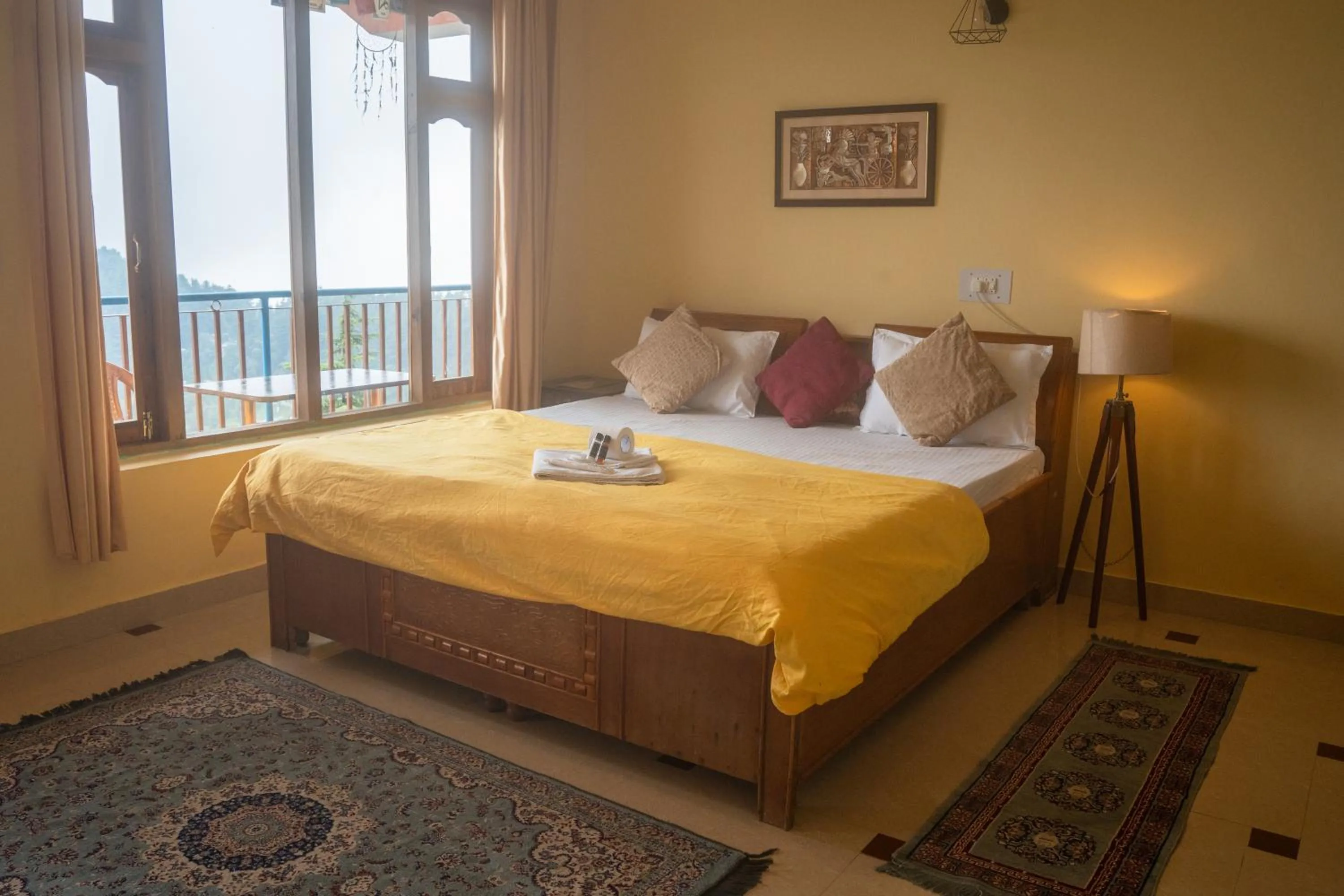 Bedroom, Bed in The Unmad - Dharamkot