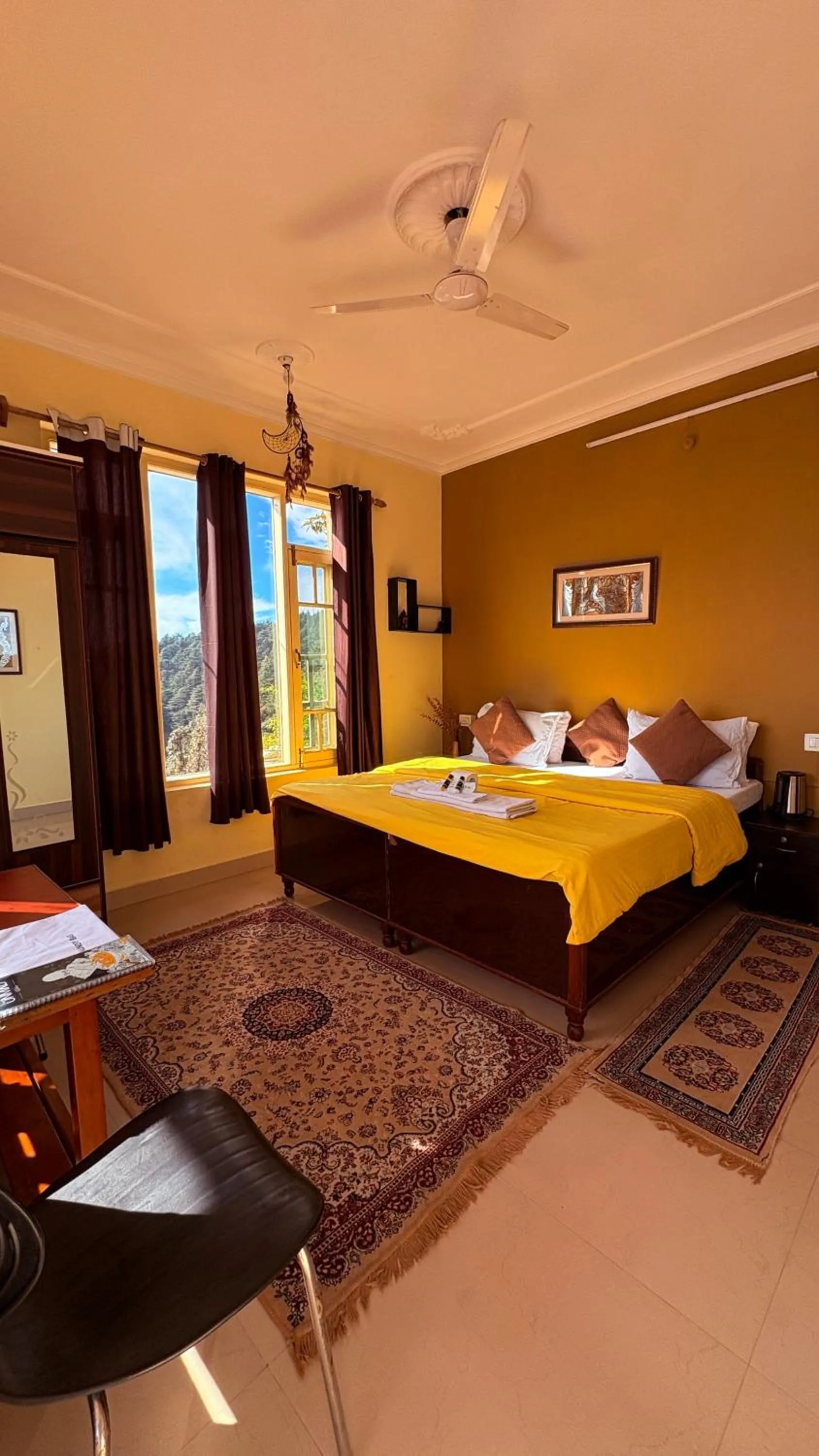 Bed in The Unmad - Dharamkot