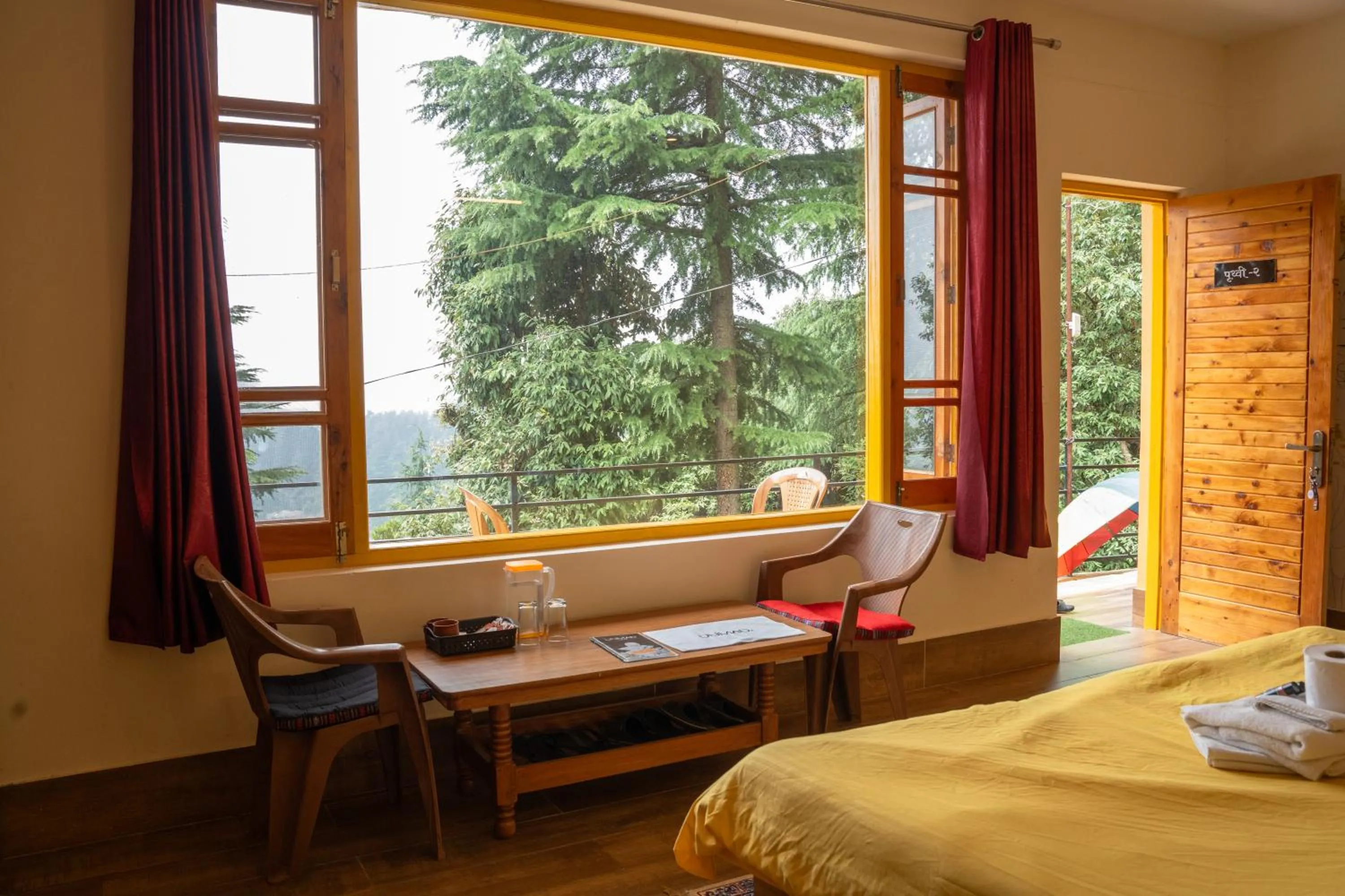 Natural landscape, Bed in The Unmad - Dharamkot