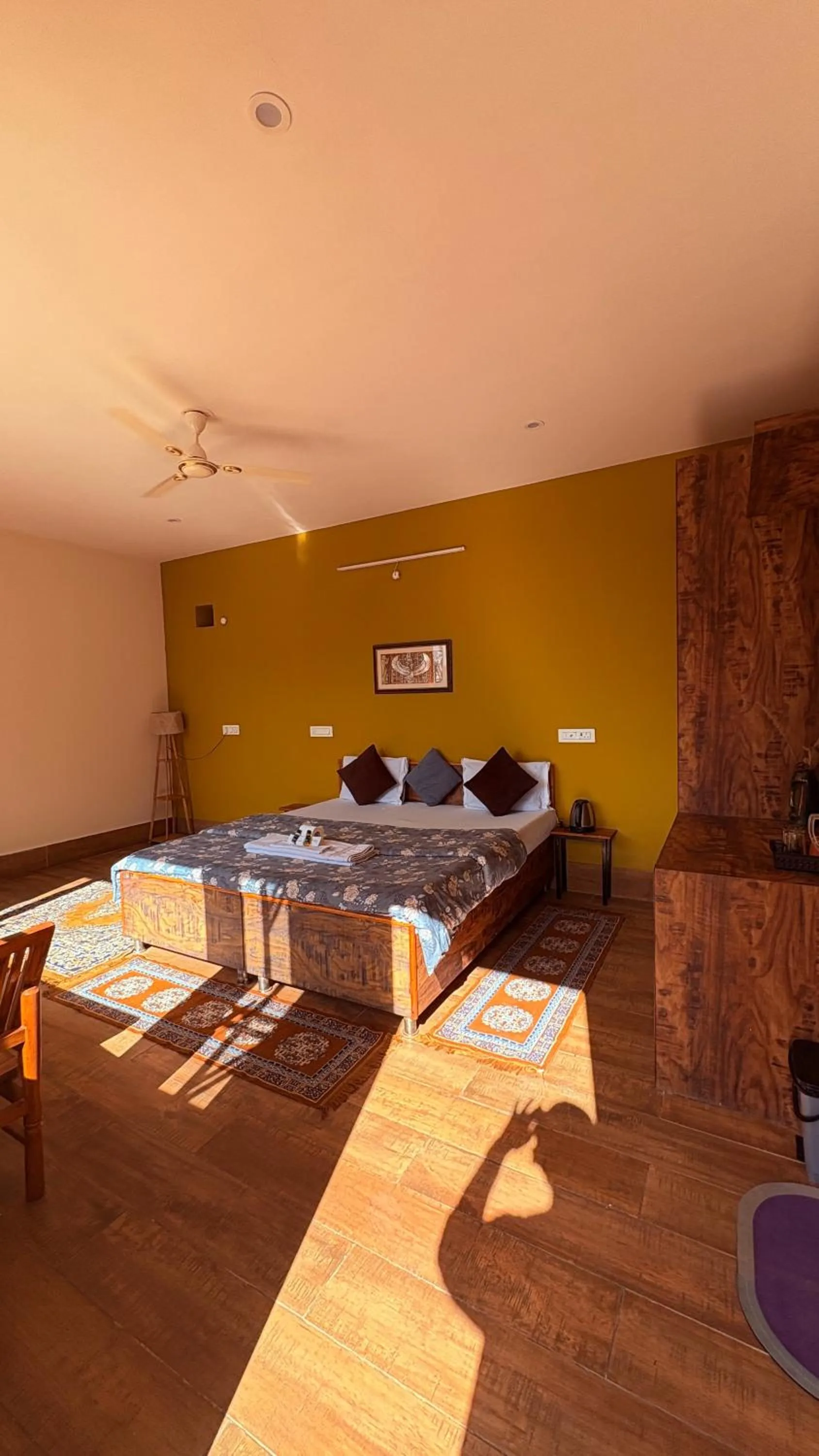 Bed in The Unmad - Dharamkot