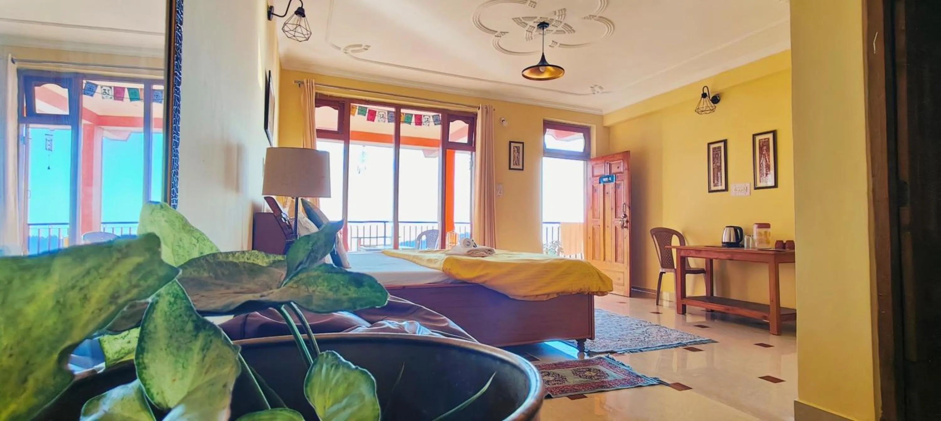 Photo of the whole room in The Unmad - Dharamkot