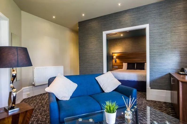 Bedroom, Bed in No 5 Bournemouth