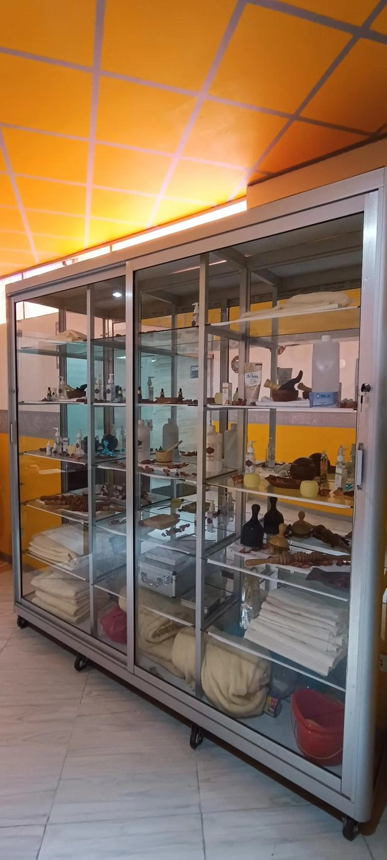 Spa and wellness centre/facilities, Bed in Hotel Gran Aurum