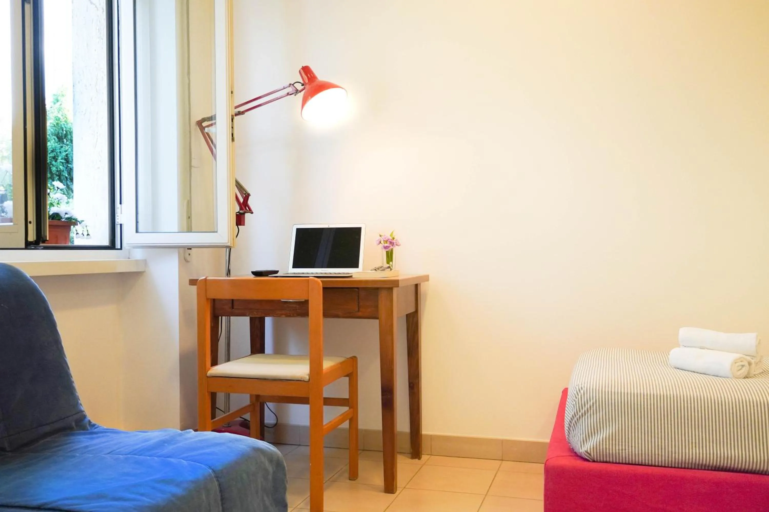 Bedroom, Bed in CiaoMi - Hostel & Long Stay - Milano Niguarda & Bicocca