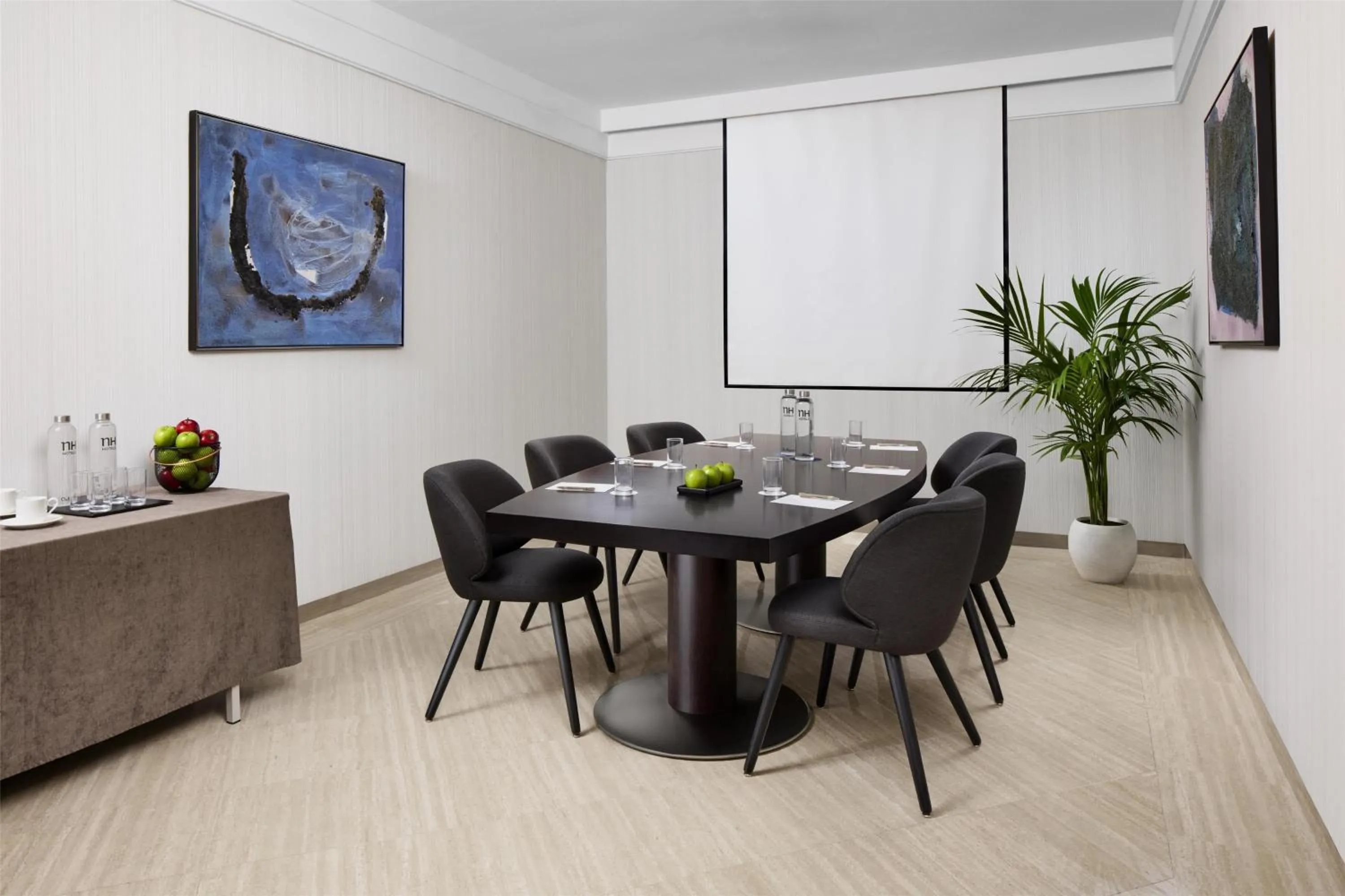 Spa and wellness centre/facilities in NH Barcelona Stadium