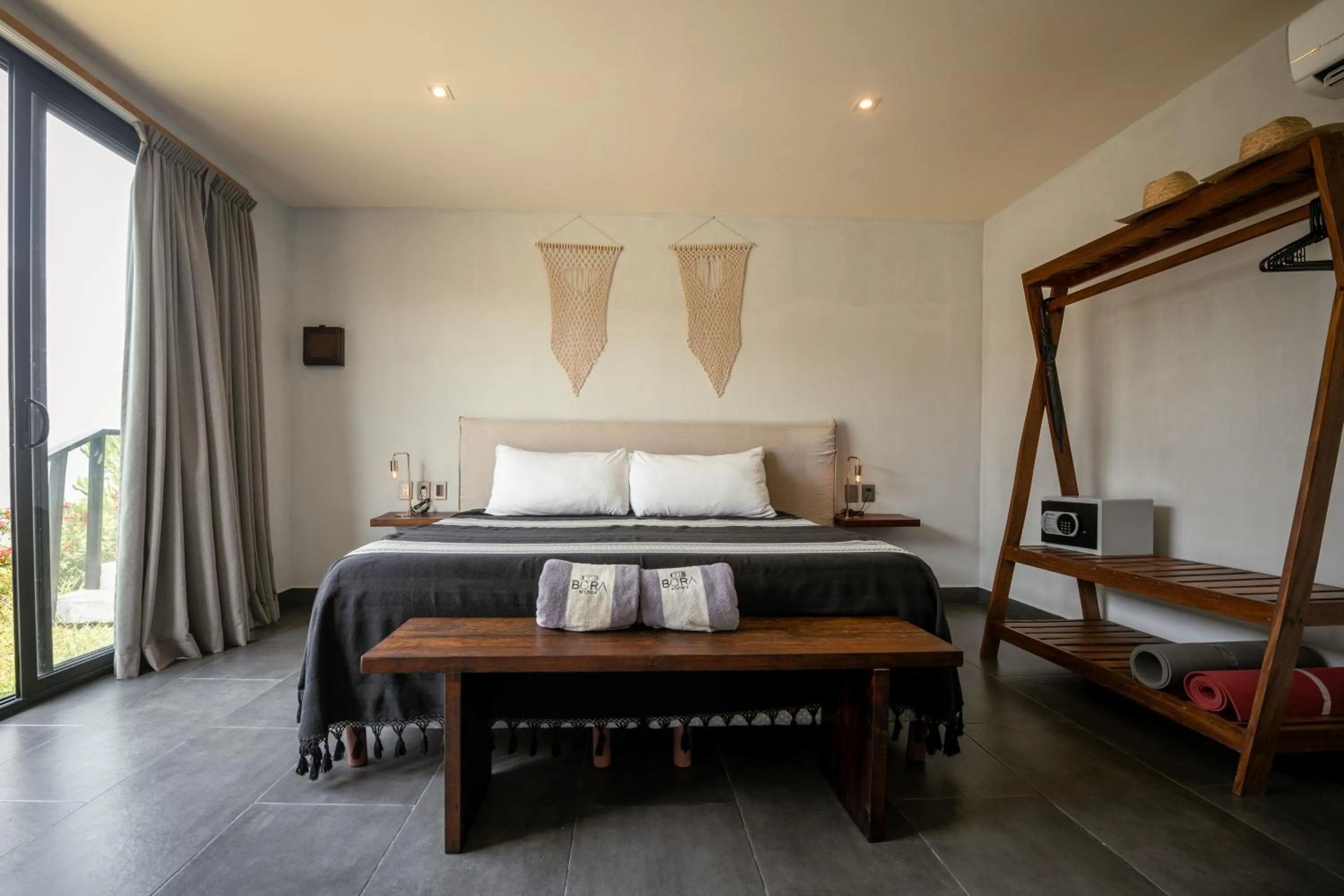 Bed in Bora Boutique - Adults Only