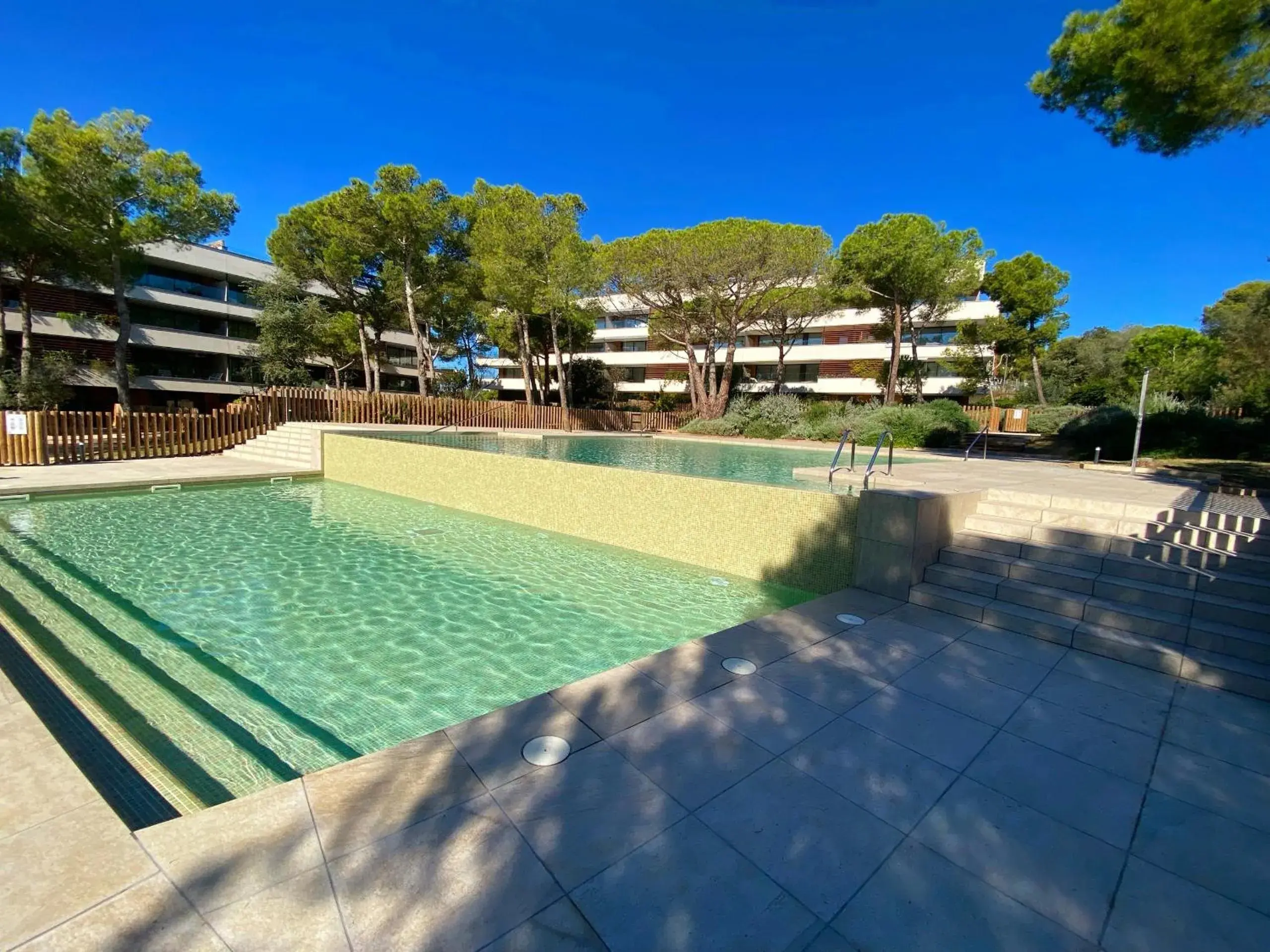 Apartamento nuevo, equipado y decorado con estilo Apartamento nuevo, equipado y decorado con estilo