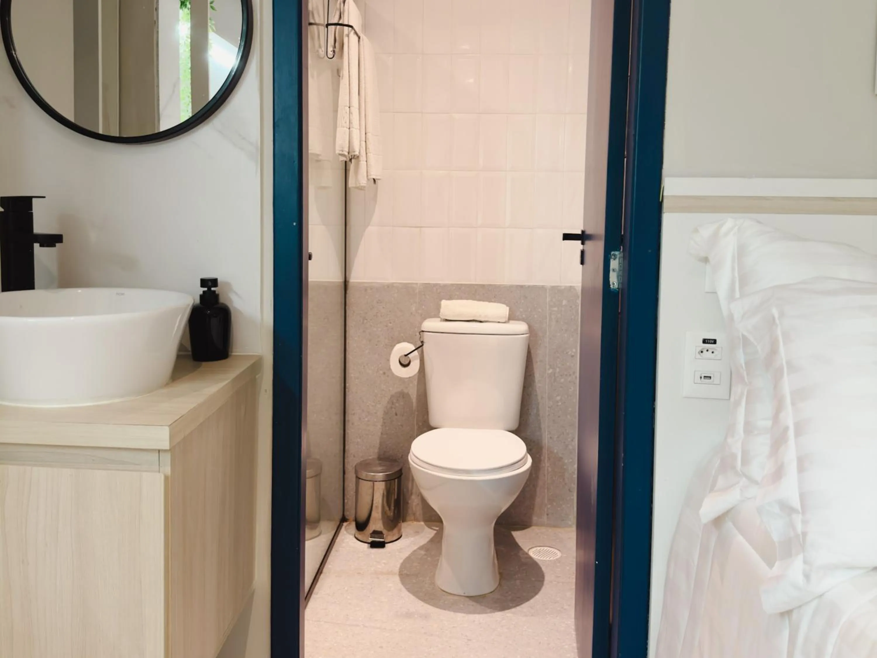 Toilet in Apê Paulista Alameda Santos