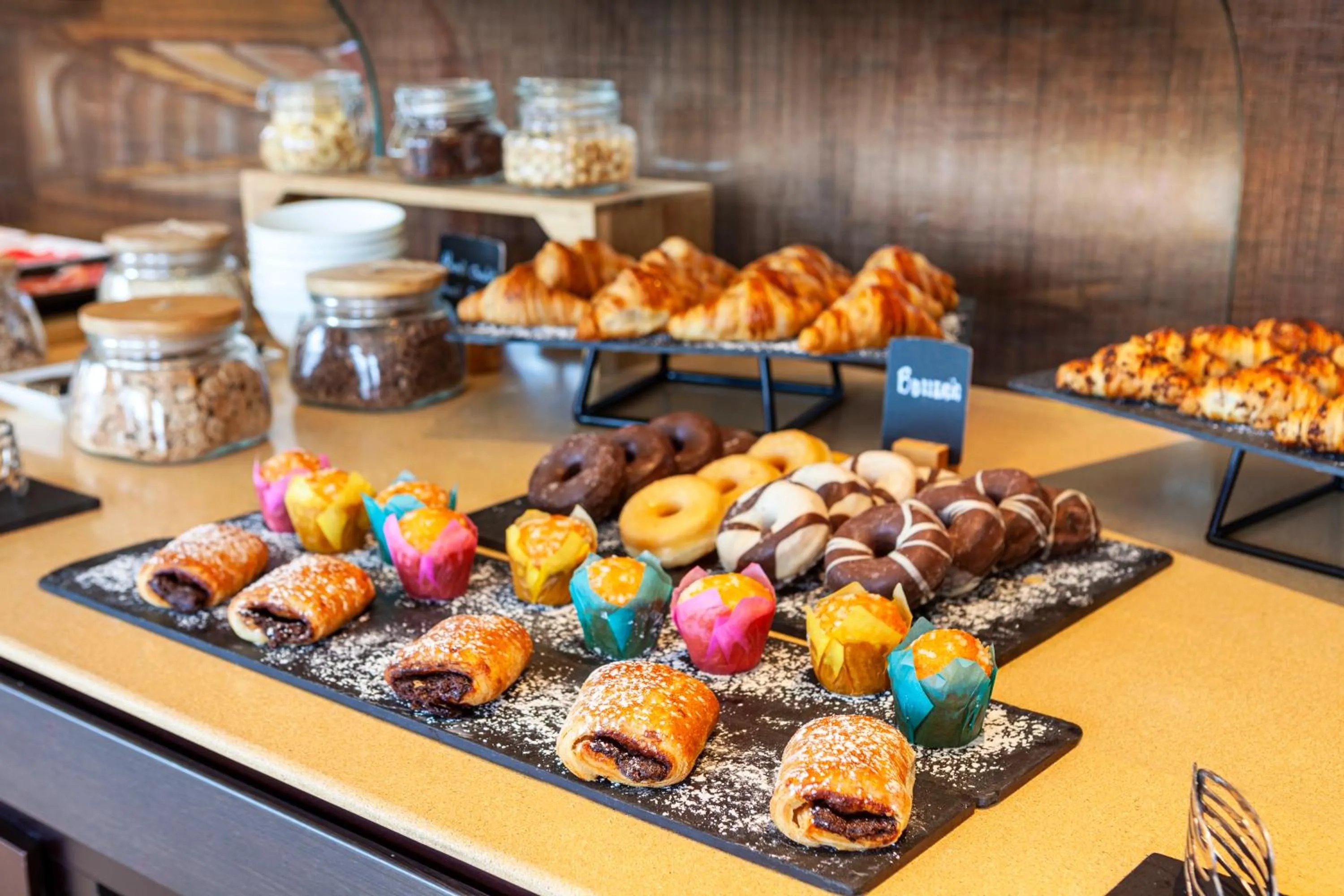 Breakfast in Hotel SB Express Madrid Norte