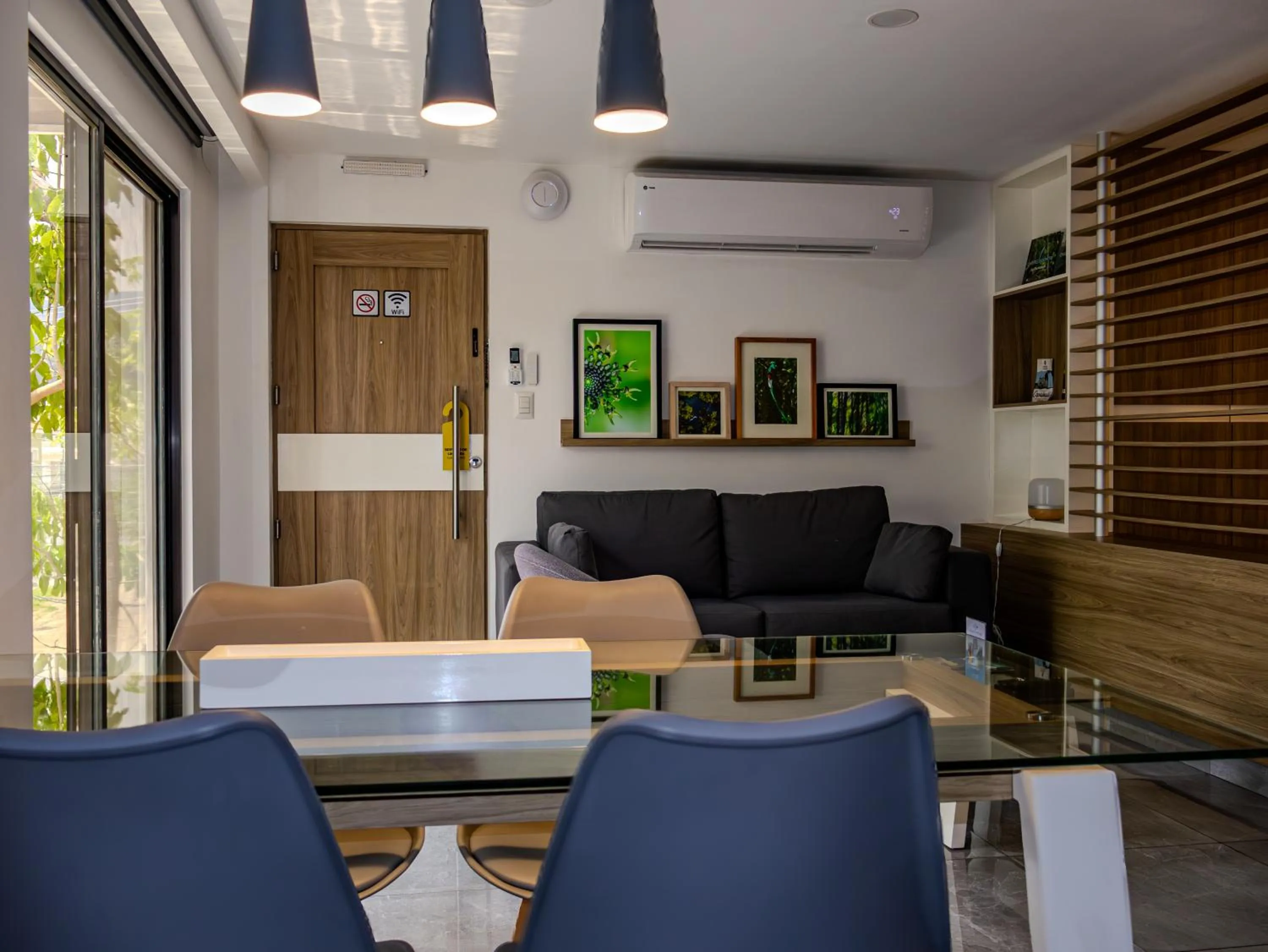 Living room in The Lu'um House