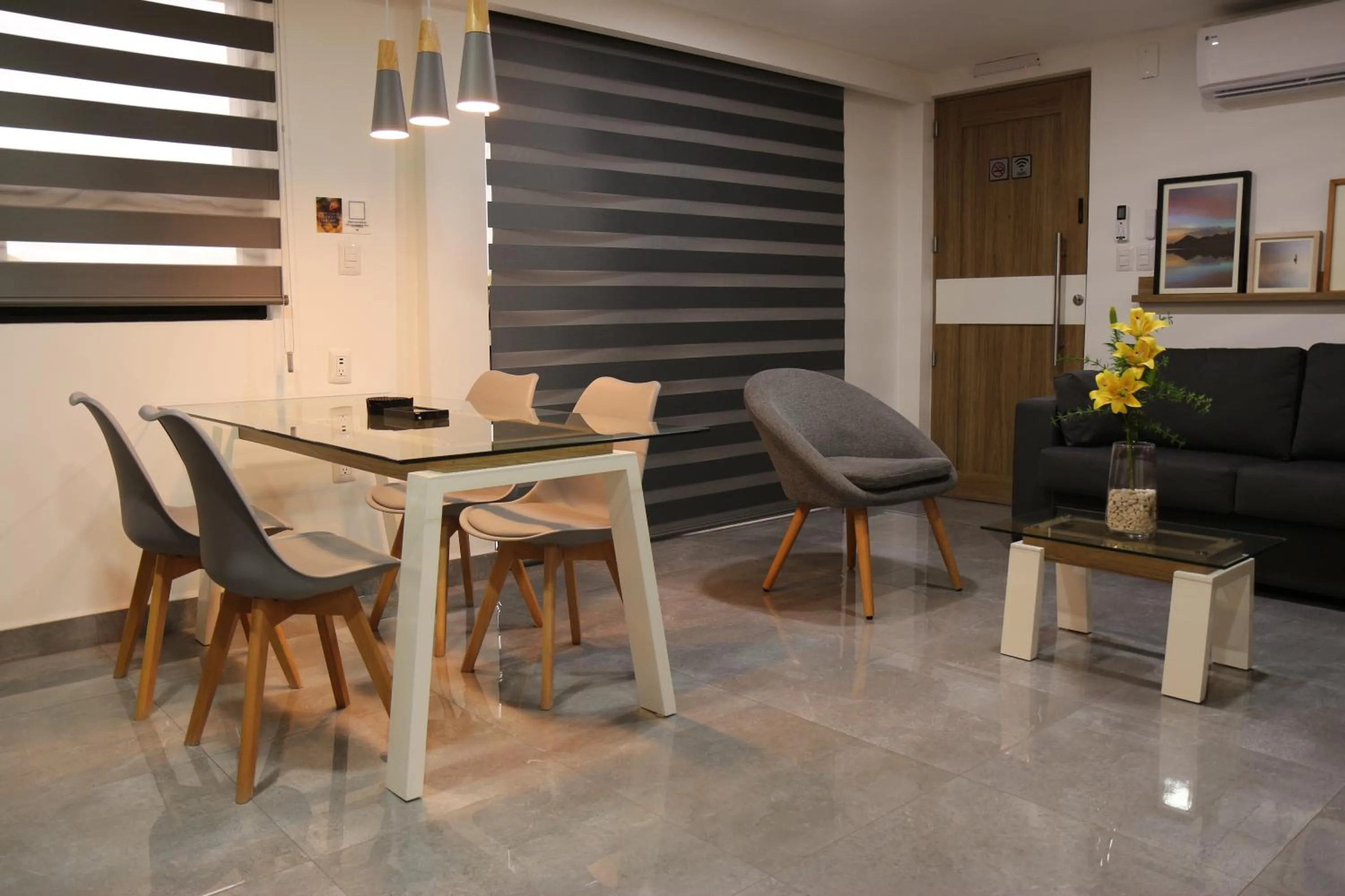 Living room in The Lu'um House