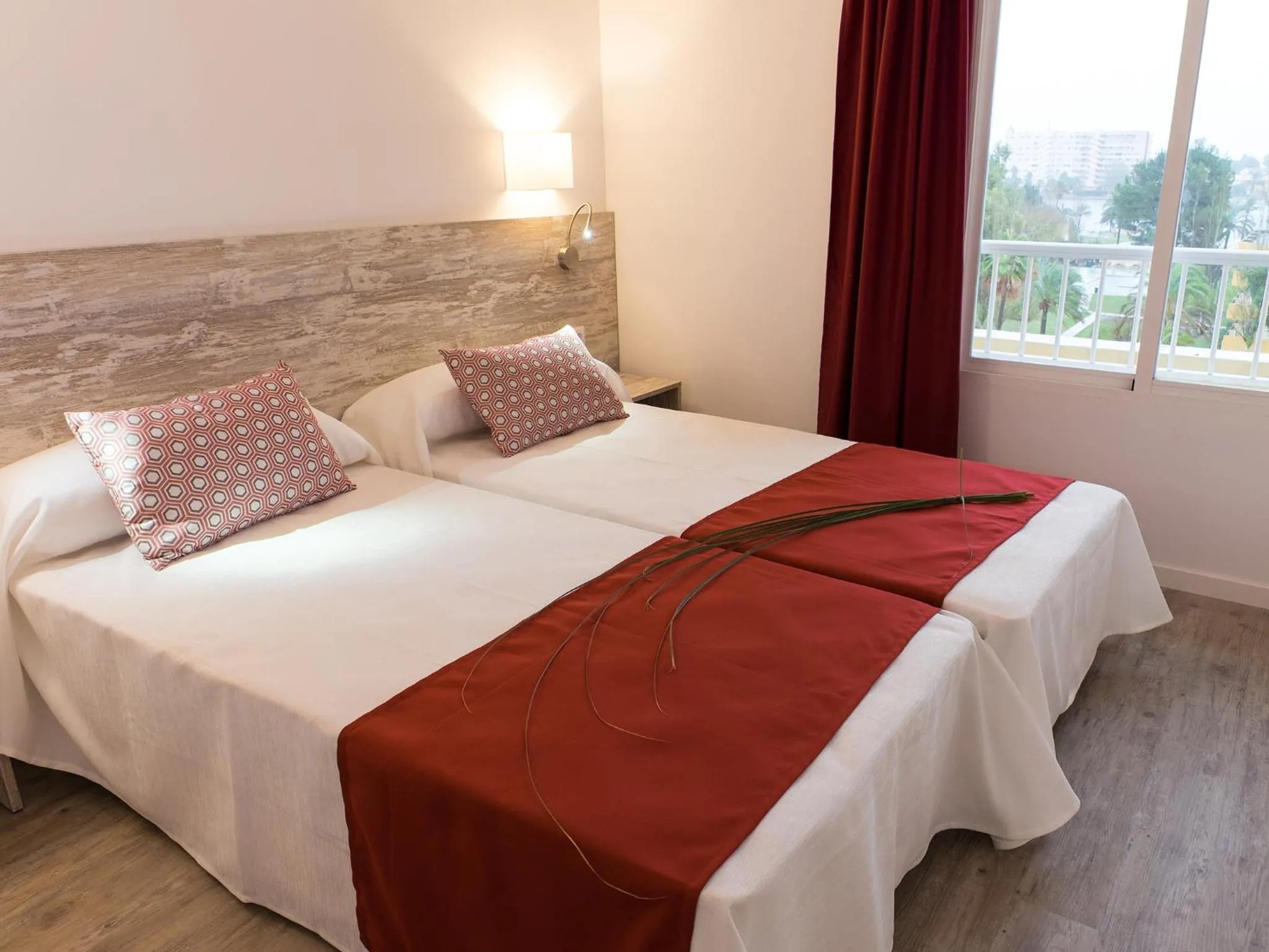 Bedroom, Bed in BelleVue Club