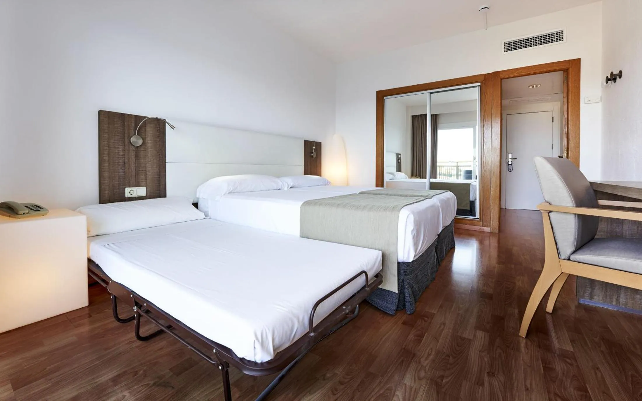 Decorative detail, Bed in Globales Cala Viñas Adults Only 16+