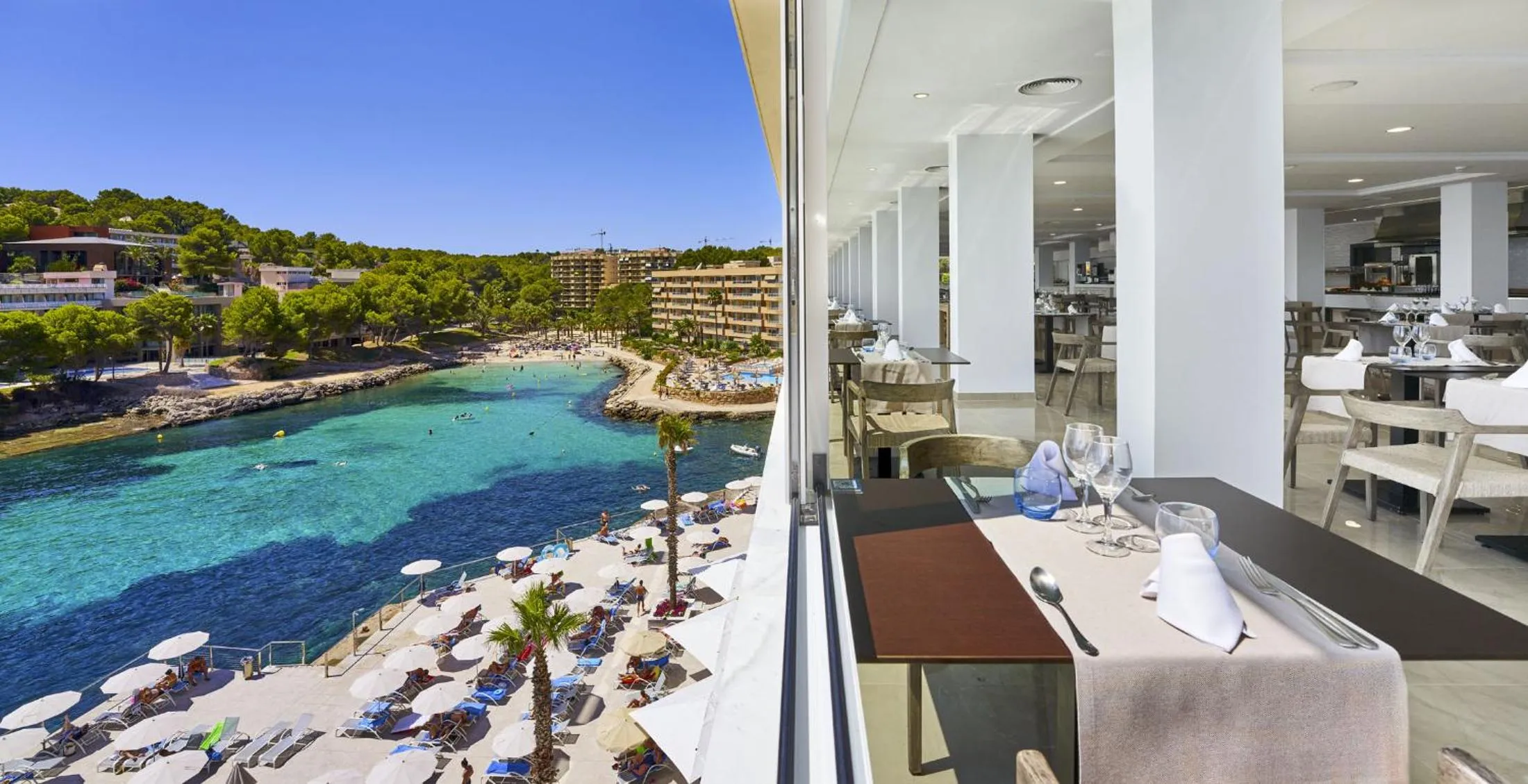 Dining area in Globales Cala Viñas Adults Only 16+