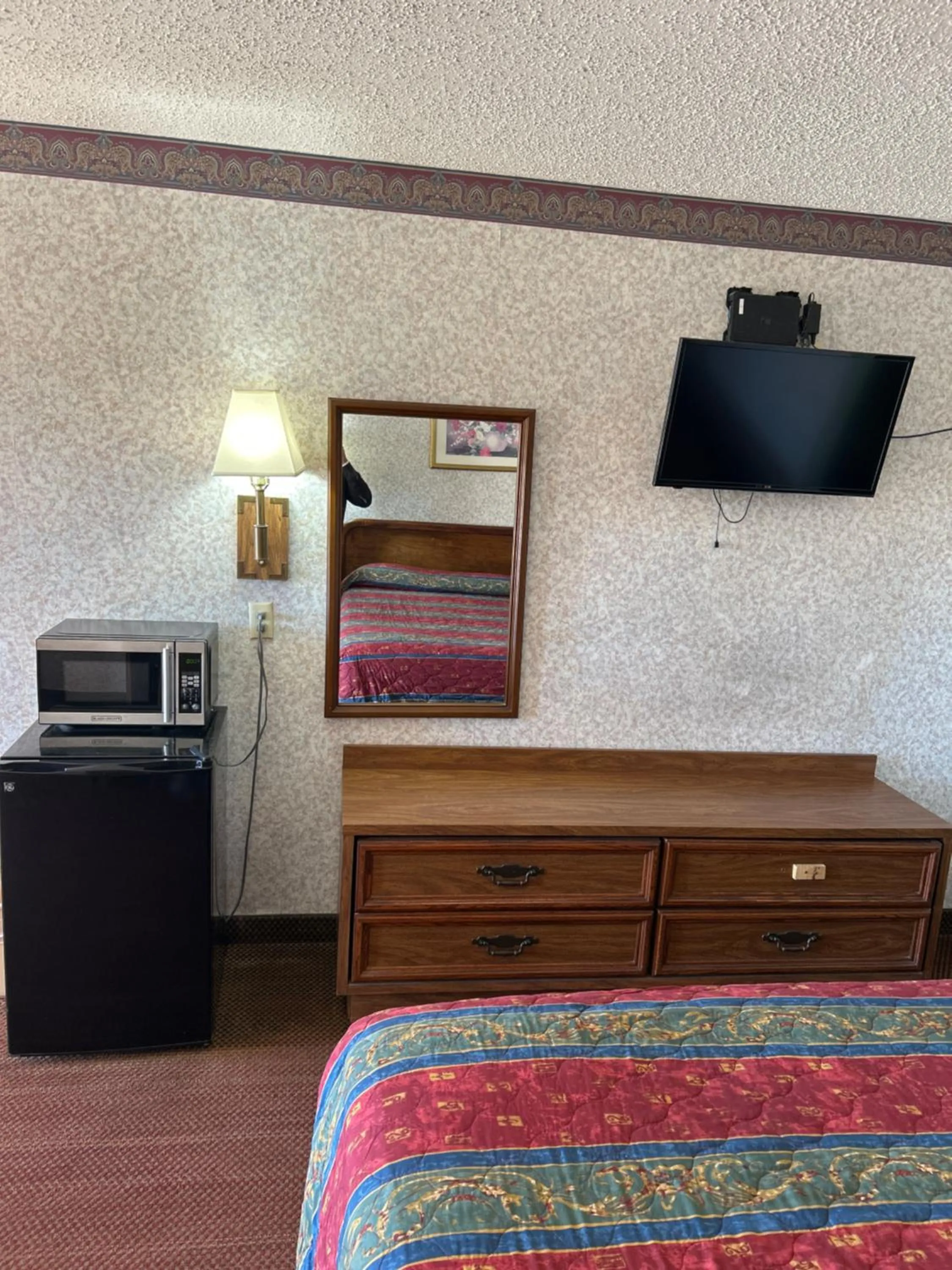 TV and multimedia, Bed in Heritage Inn