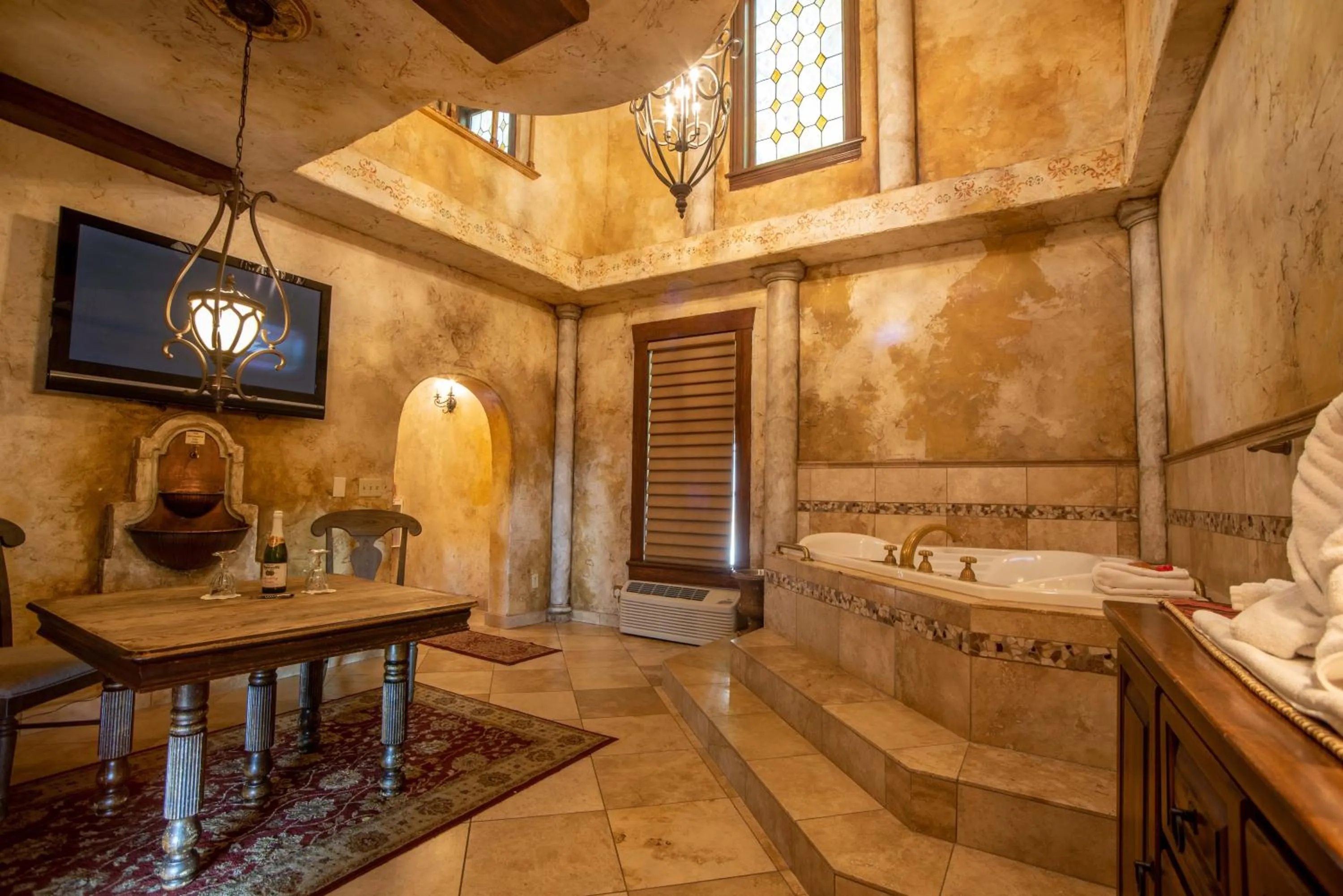 Bathroom in The Anniversary Inn - Logan