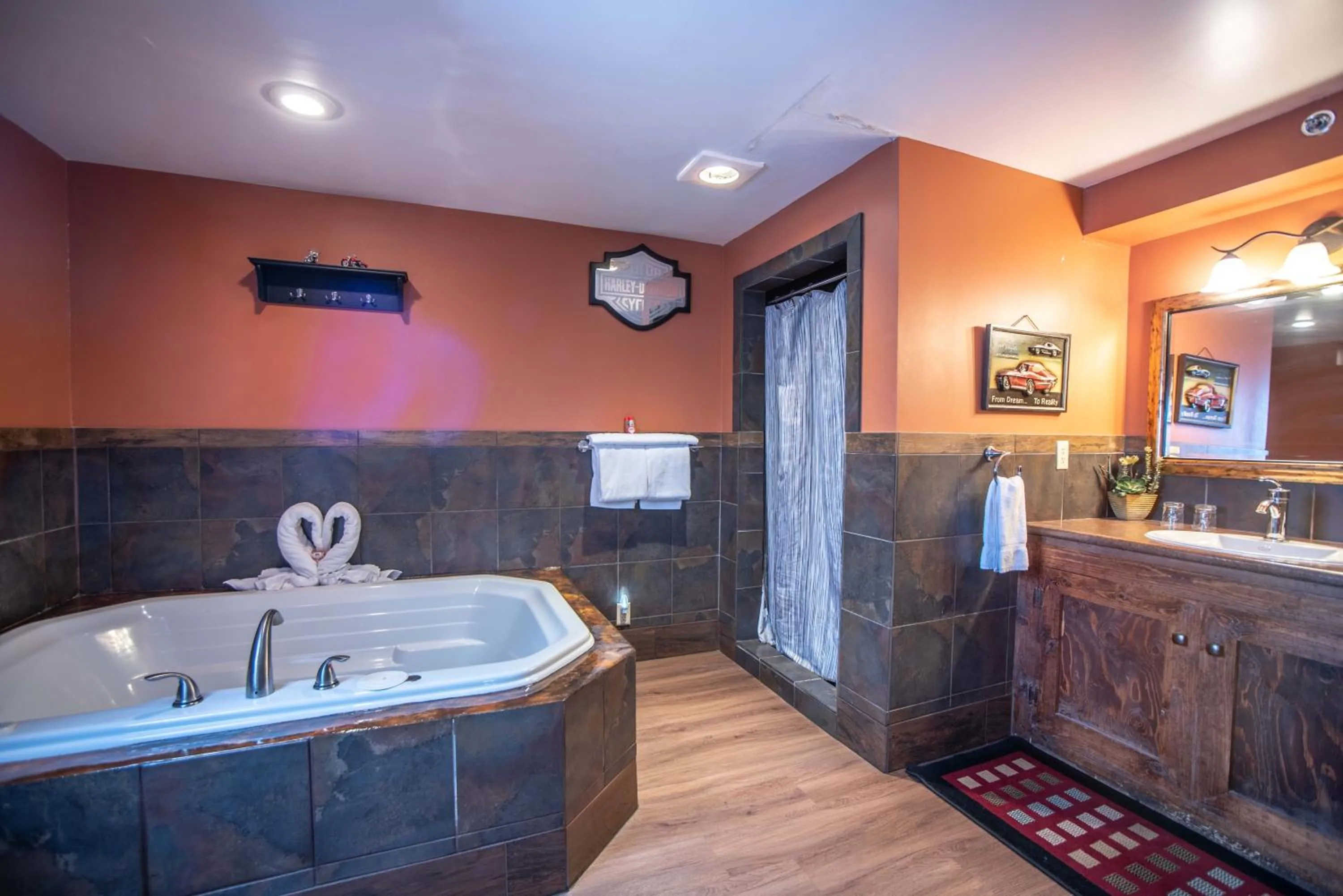 Bathroom in The Anniversary Inn - Logan