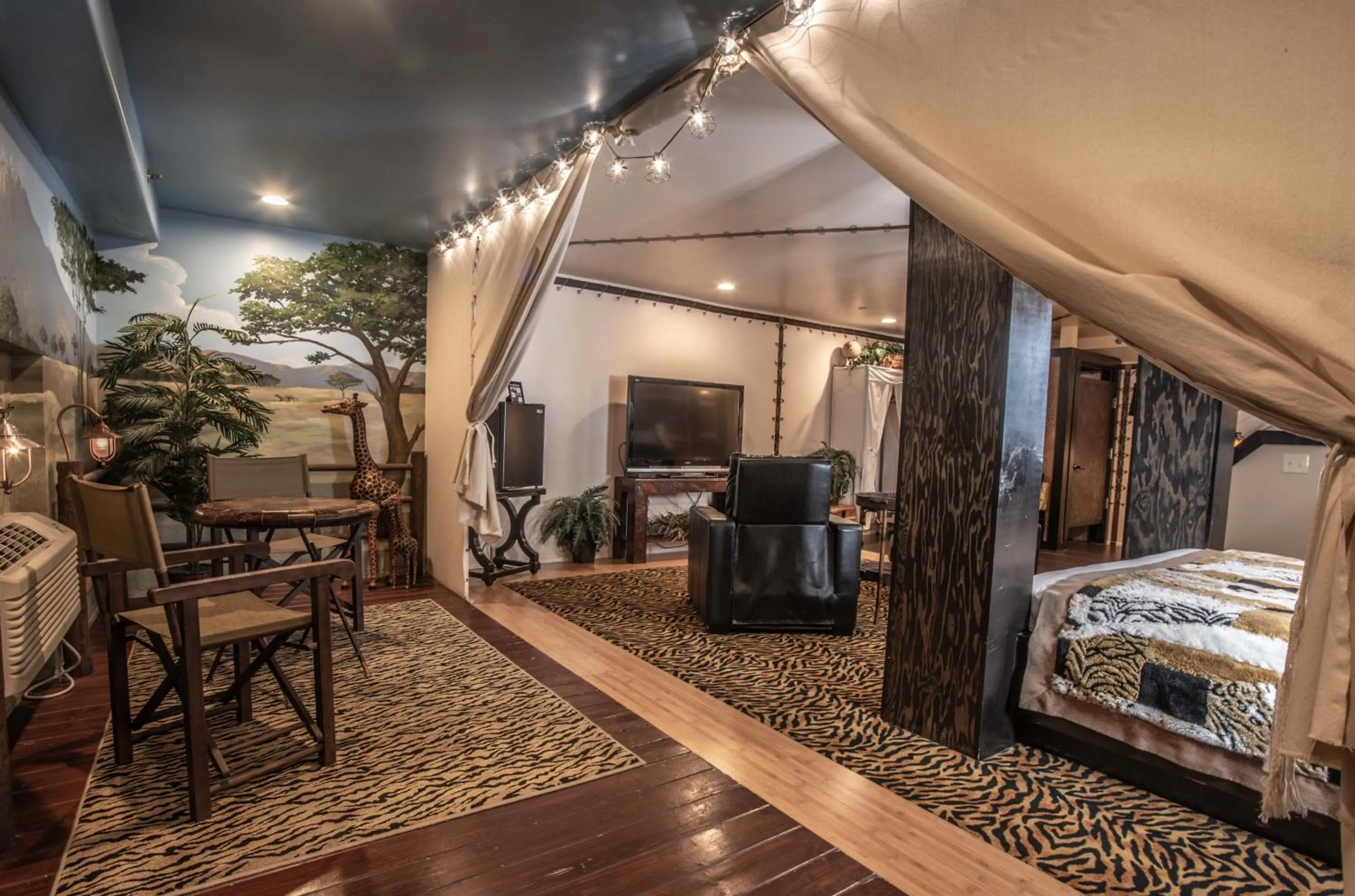 Living room in The Anniversary Inn - Logan