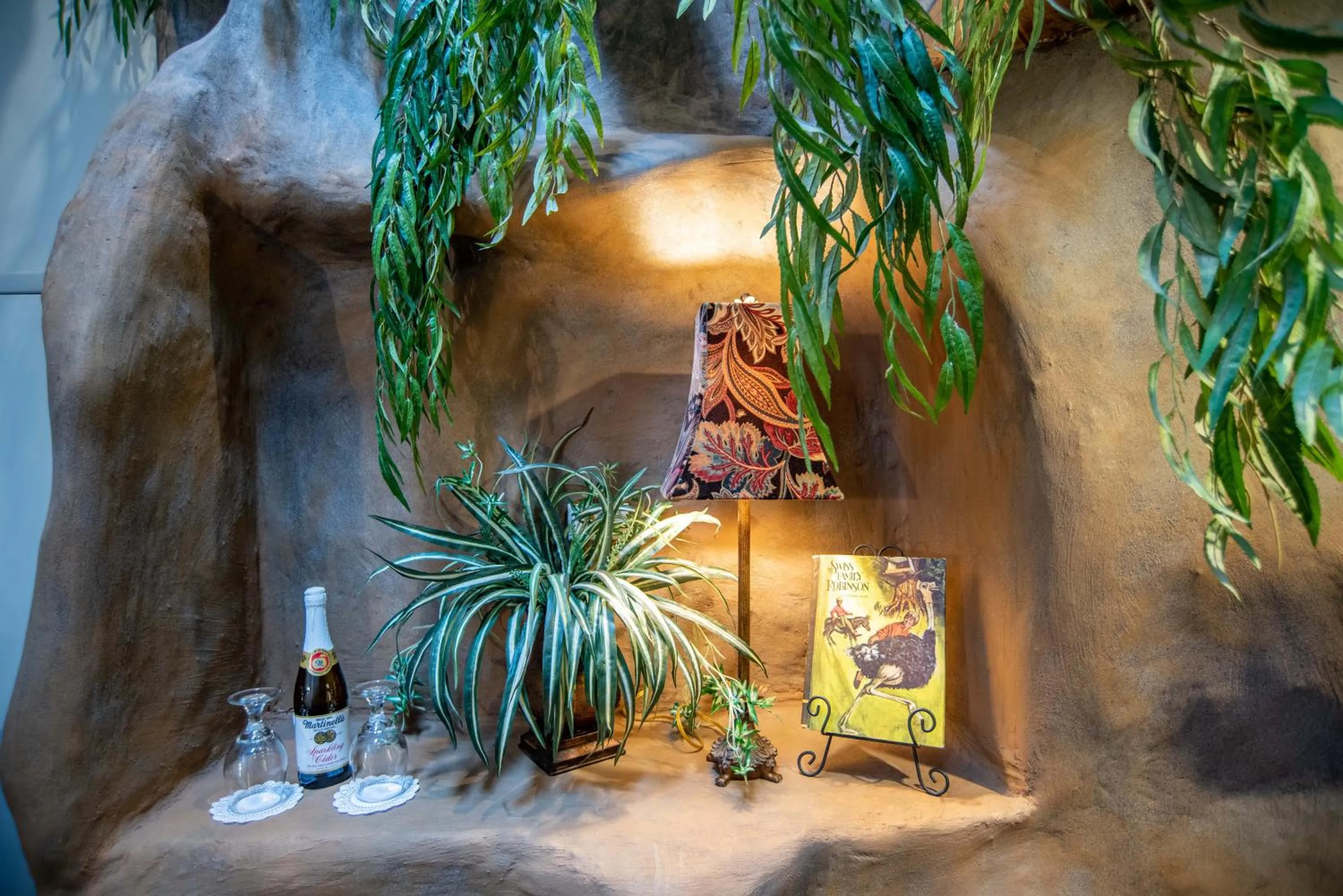 Decorative detail in The Anniversary Inn - Logan