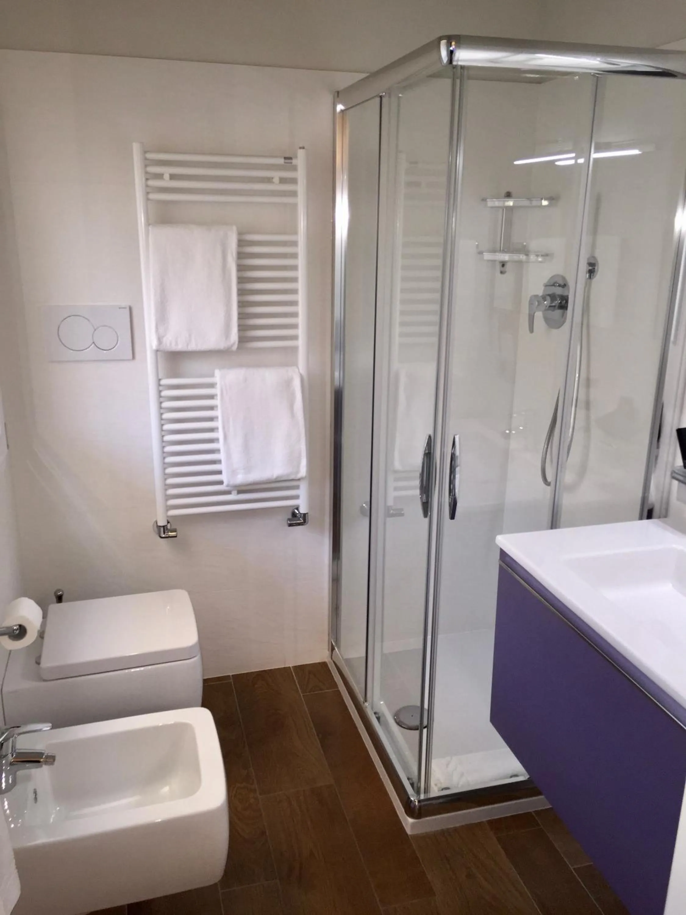 Shower in Hotel Ferro di Cavallo