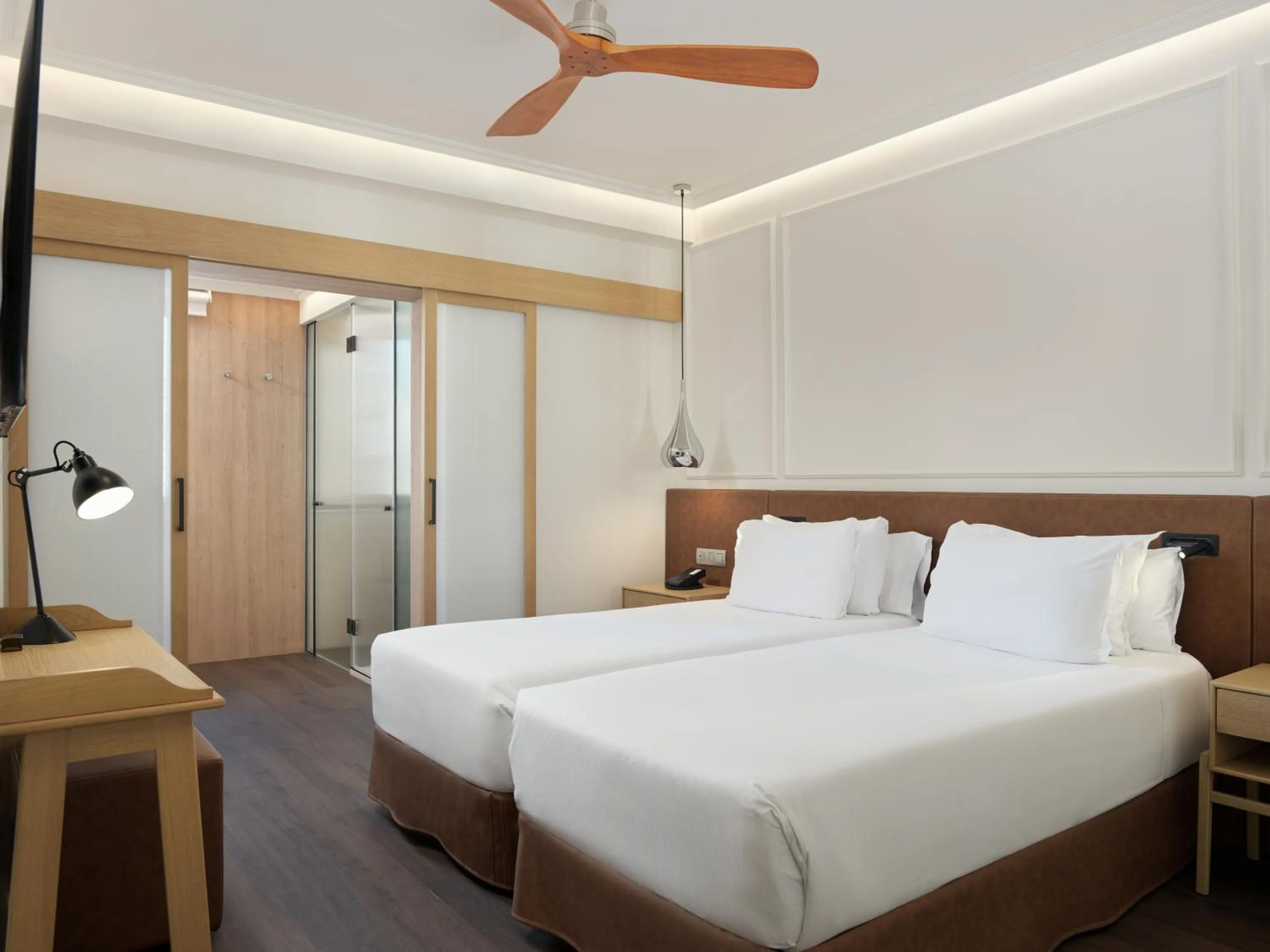 Bed in H10 Universitat