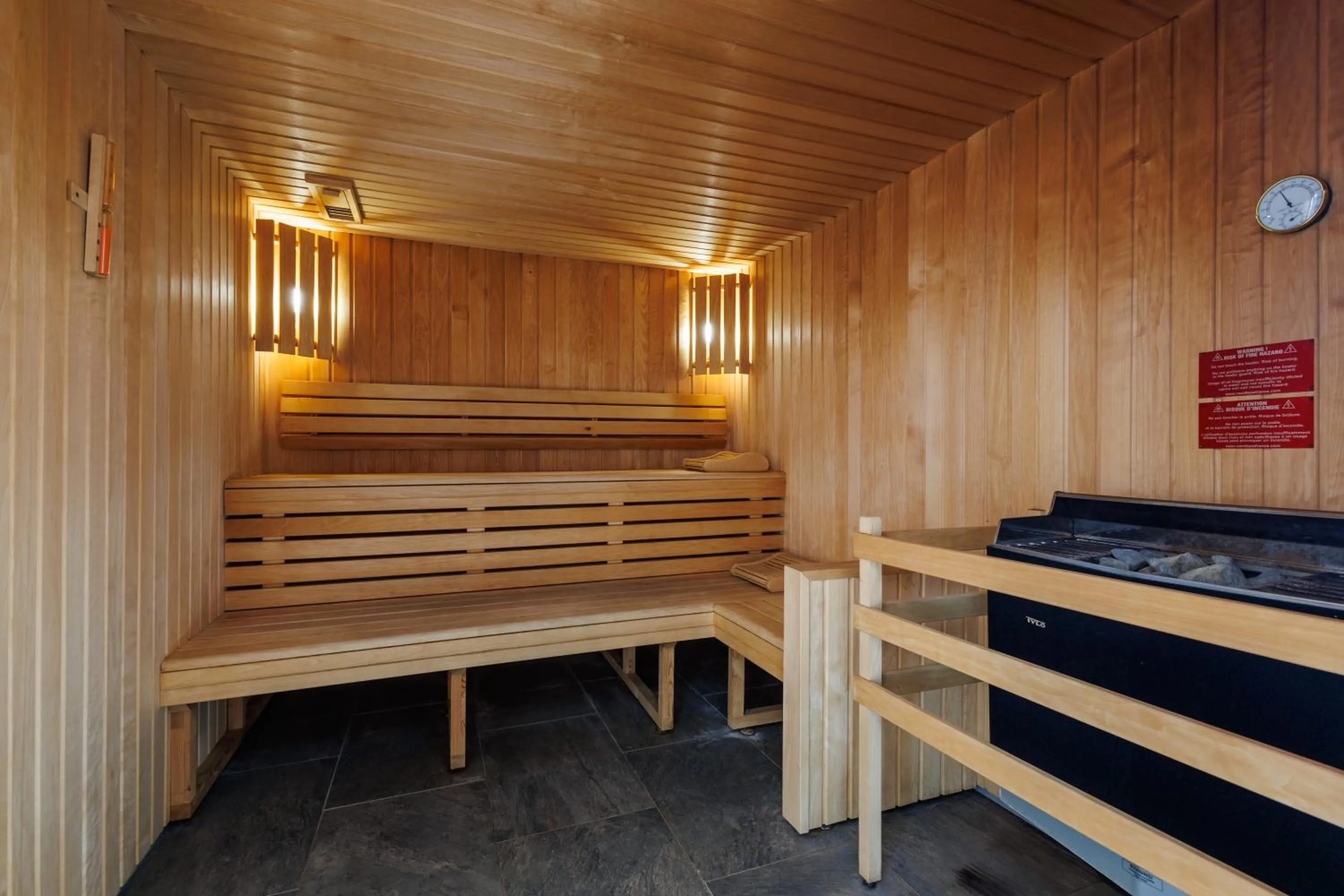 Sauna in Residhotel Résidence Pont du Gard