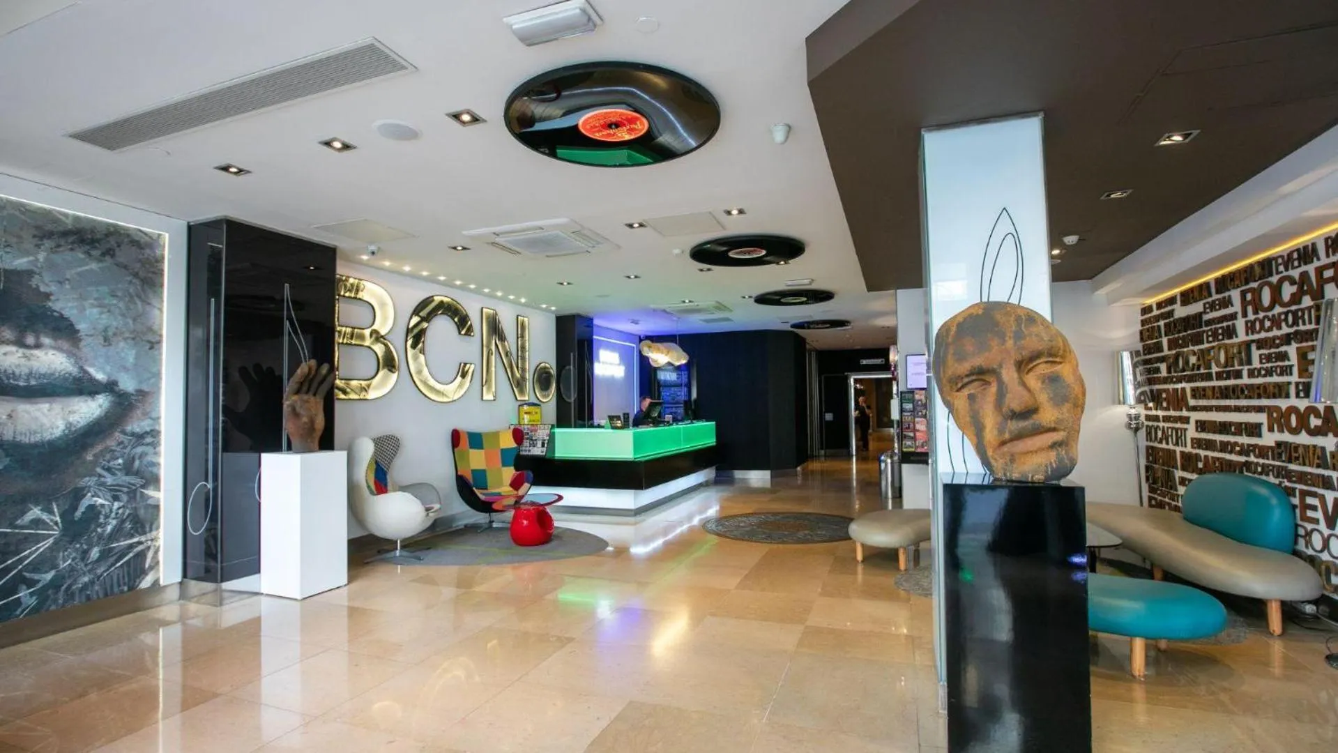 Lobby or reception in Evenia Rocafort