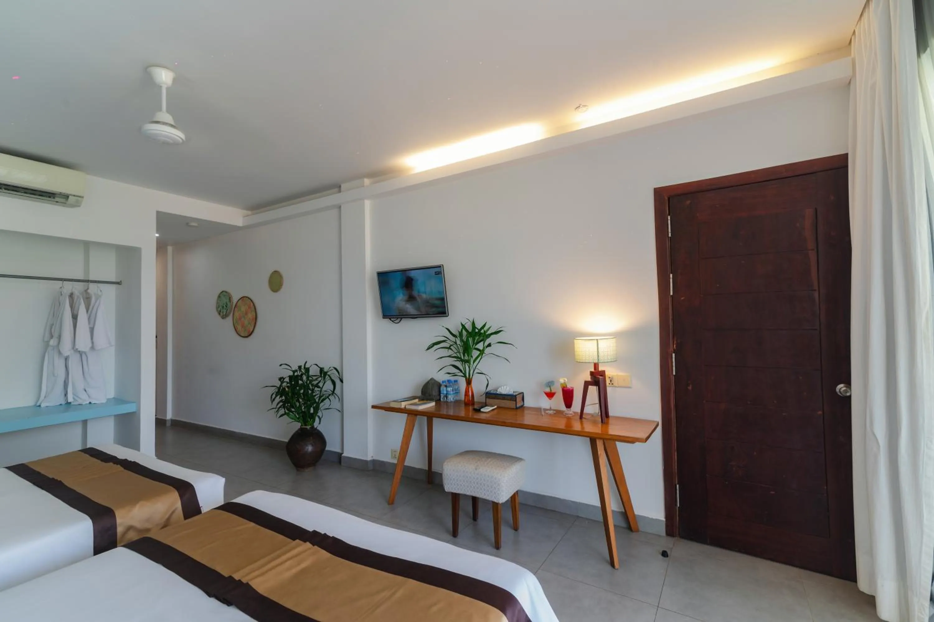 TV and multimedia, Bed in Naiya Sea Resort