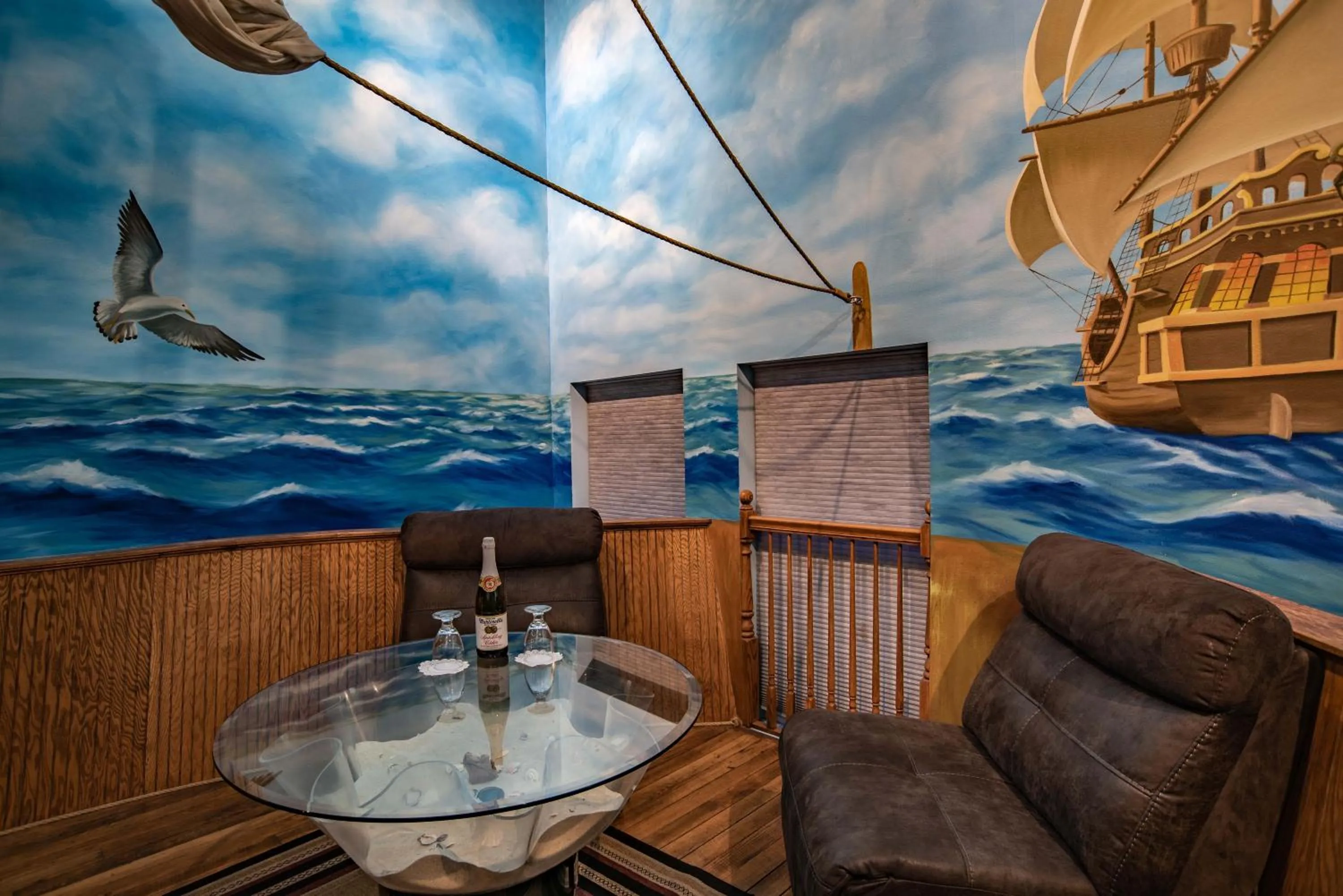 Seating area in The Anniversary Inn - Boise