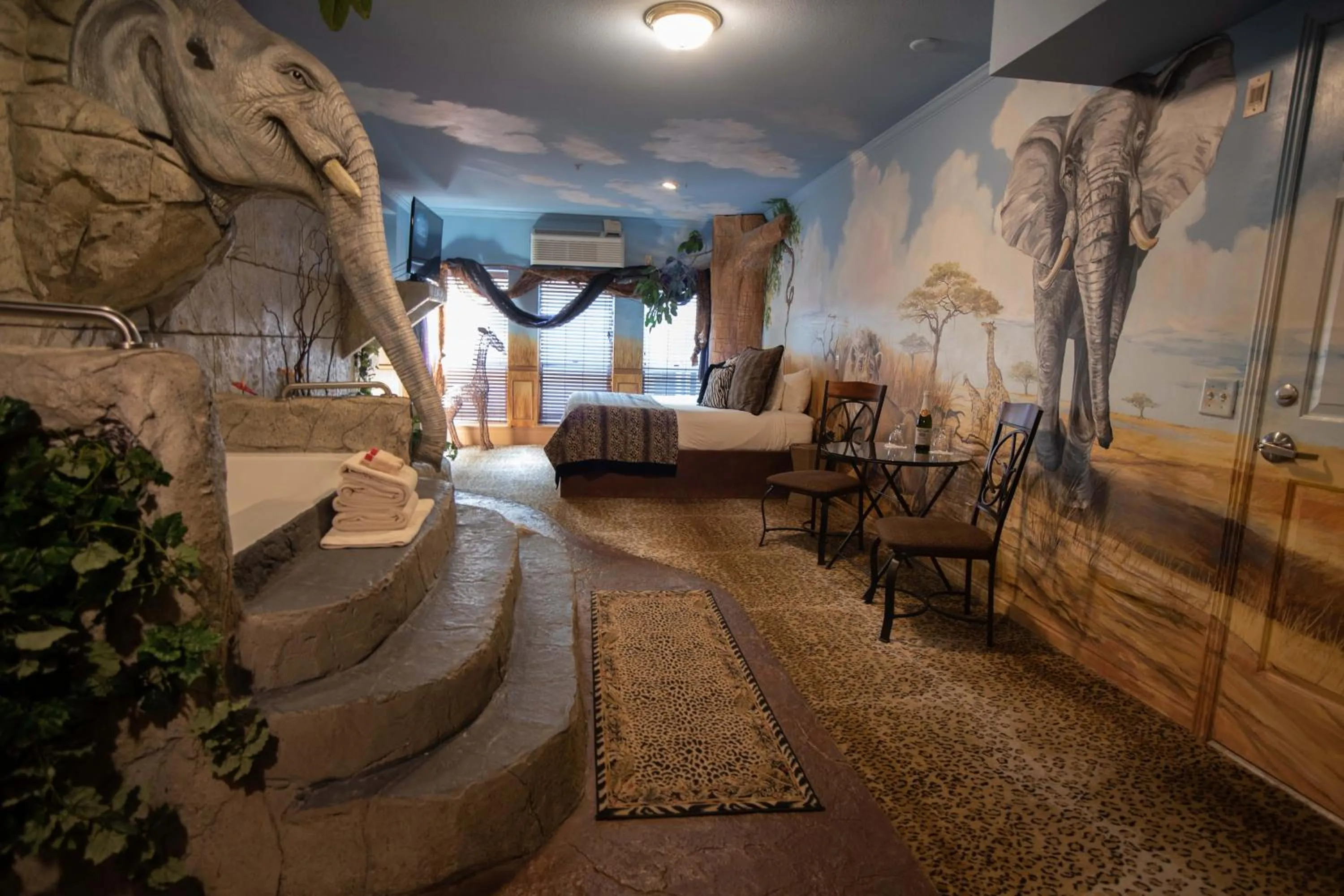 Seating area in The Anniversary Inn - Boise