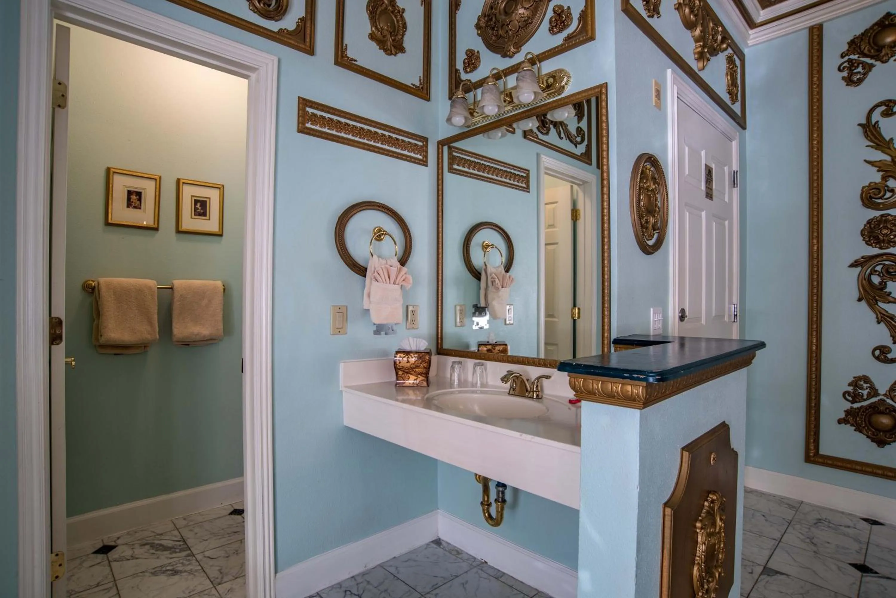 Bathroom in The Anniversary Inn - Boise